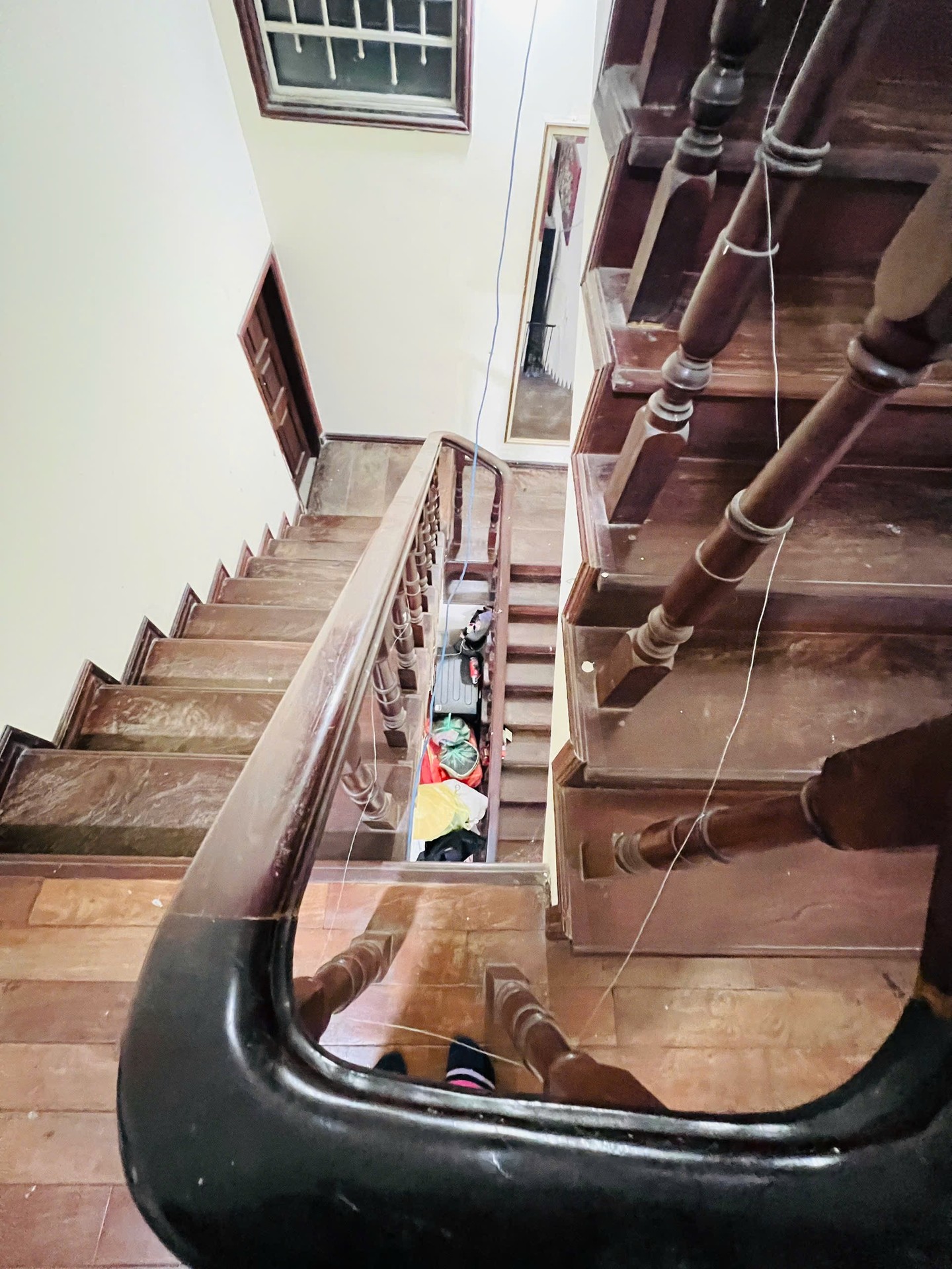 Bán nhà Cự Lộc - diện tích 100m2 4 tầng - Lô góc 2 mặt thoáng - giá 38 tỷ