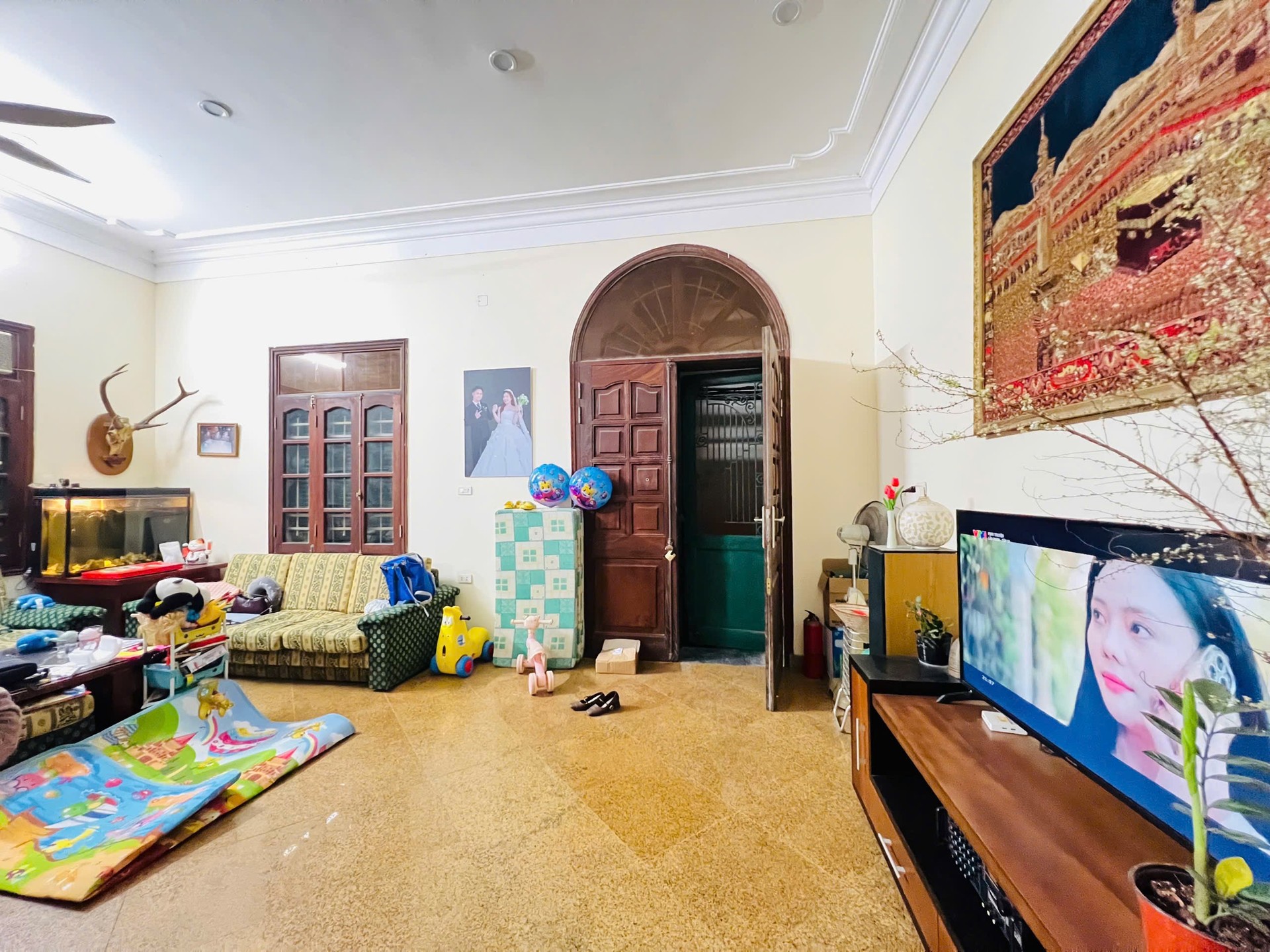 Bán nhà Cự Lộc - diện tích 100m2 4 tầng - Lô góc 2 mặt thoáng - giá 38 tỷ