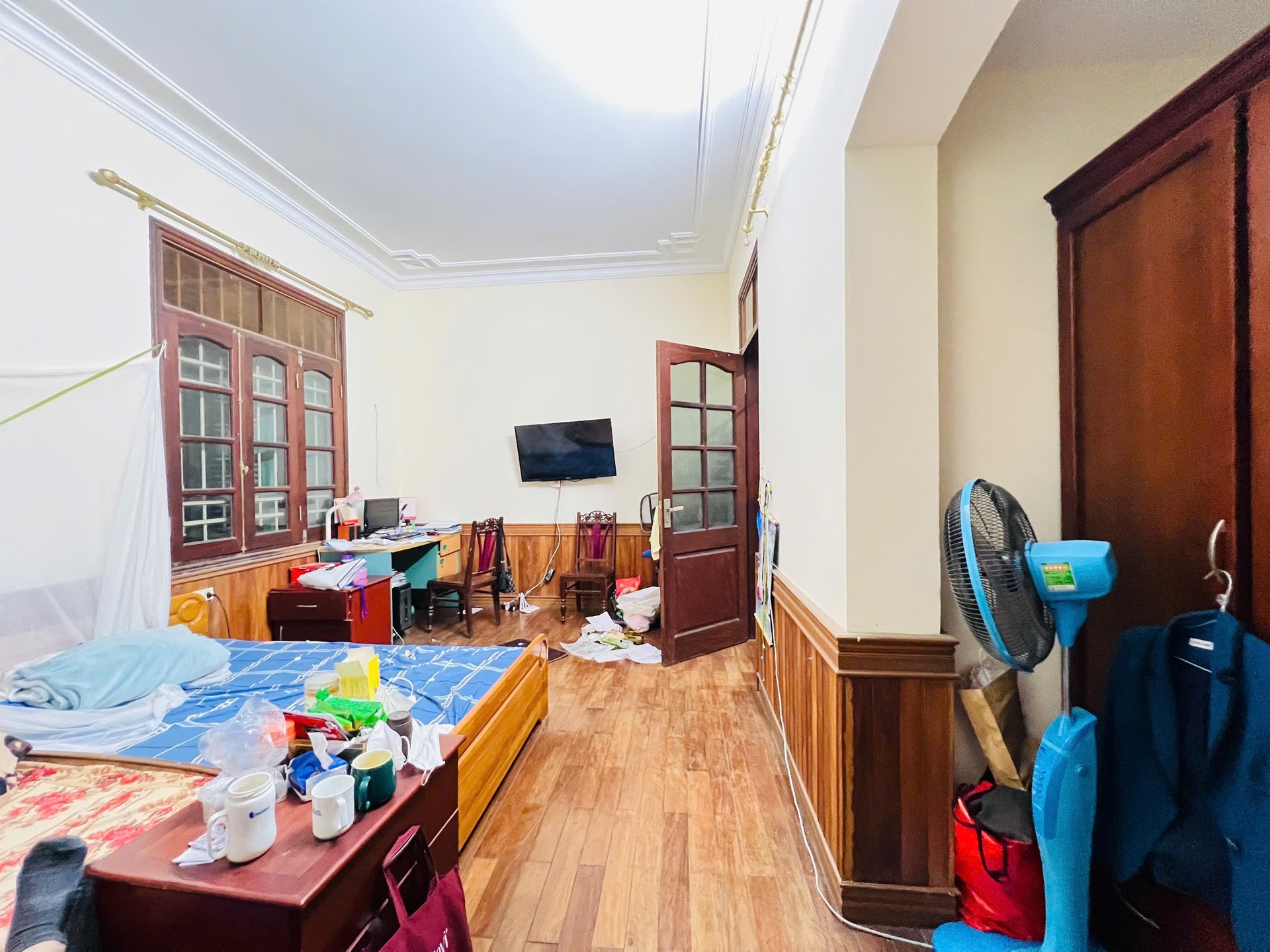 Bán nhà Cự Lộc - diện tích 100m2 4 tầng - Lô góc 2 mặt thoáng - giá 38 tỷ