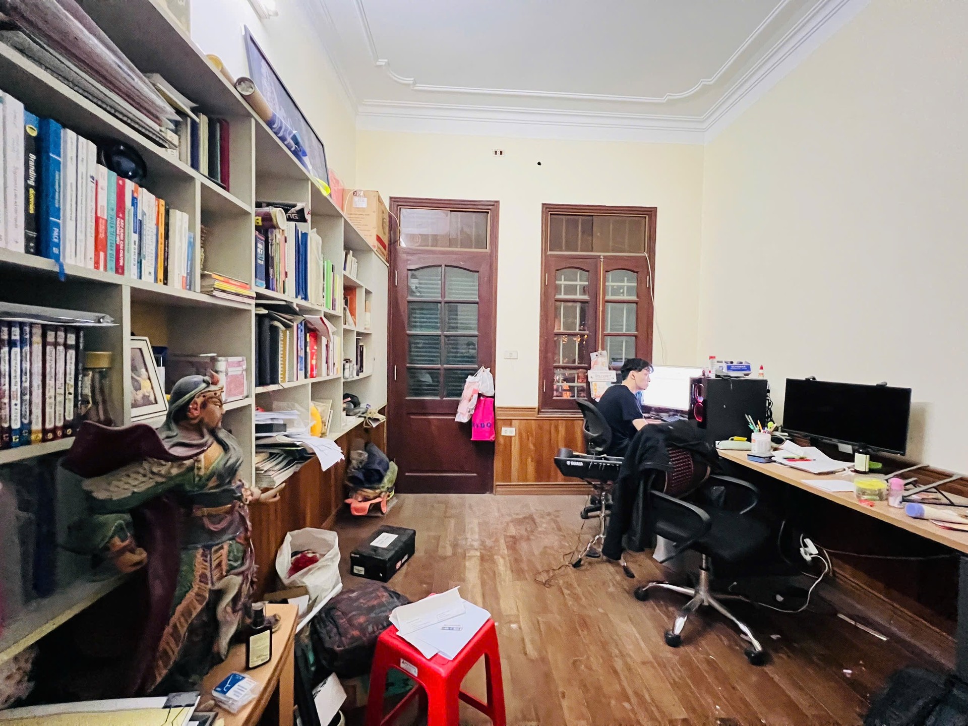 Bán nhà Cự Lộc - diện tích 100m2 4 tầng - Lô góc 2 mặt thoáng - giá 38 tỷ