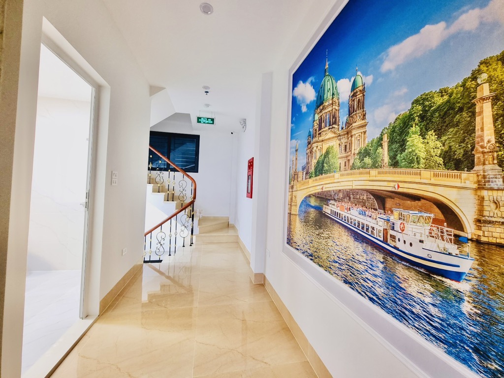 Bán nhà Nguyễn Xiển - diện tích 64m2 8 tầng - Thang máy - giá 35 tỷ