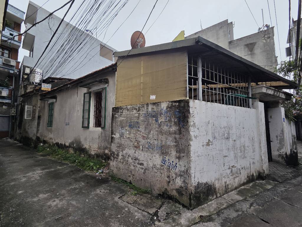 Bán nhà Lĩnh Nam - diện tích 83m2 1 tầng - Lô góc, vuông vắn - giá 22 tỷ