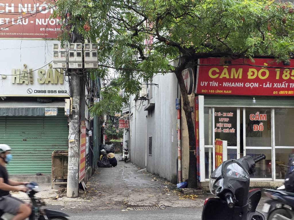 Bán nhà Lĩnh Nam - diện tích 83m2 1 tầng - Lô góc, vuông vắn - giá 22 tỷ