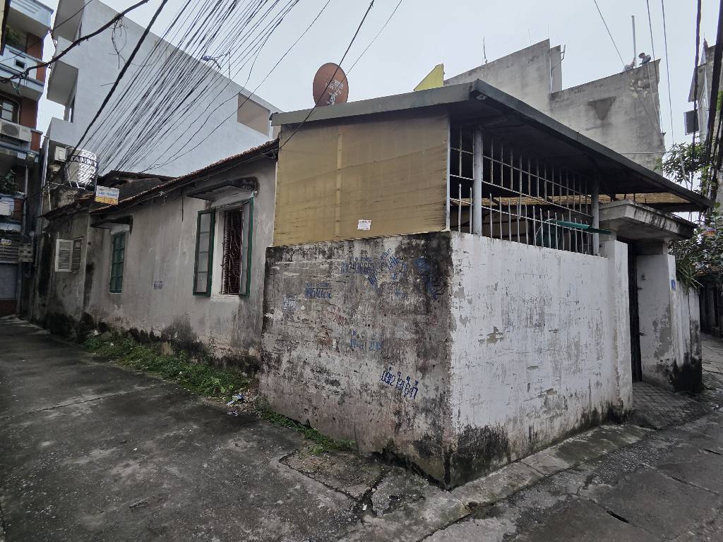Bán nhà Lĩnh Nam - diện tích 83m2 1 tầng - Lô góc, vuông vắn - giá 22 tỷ