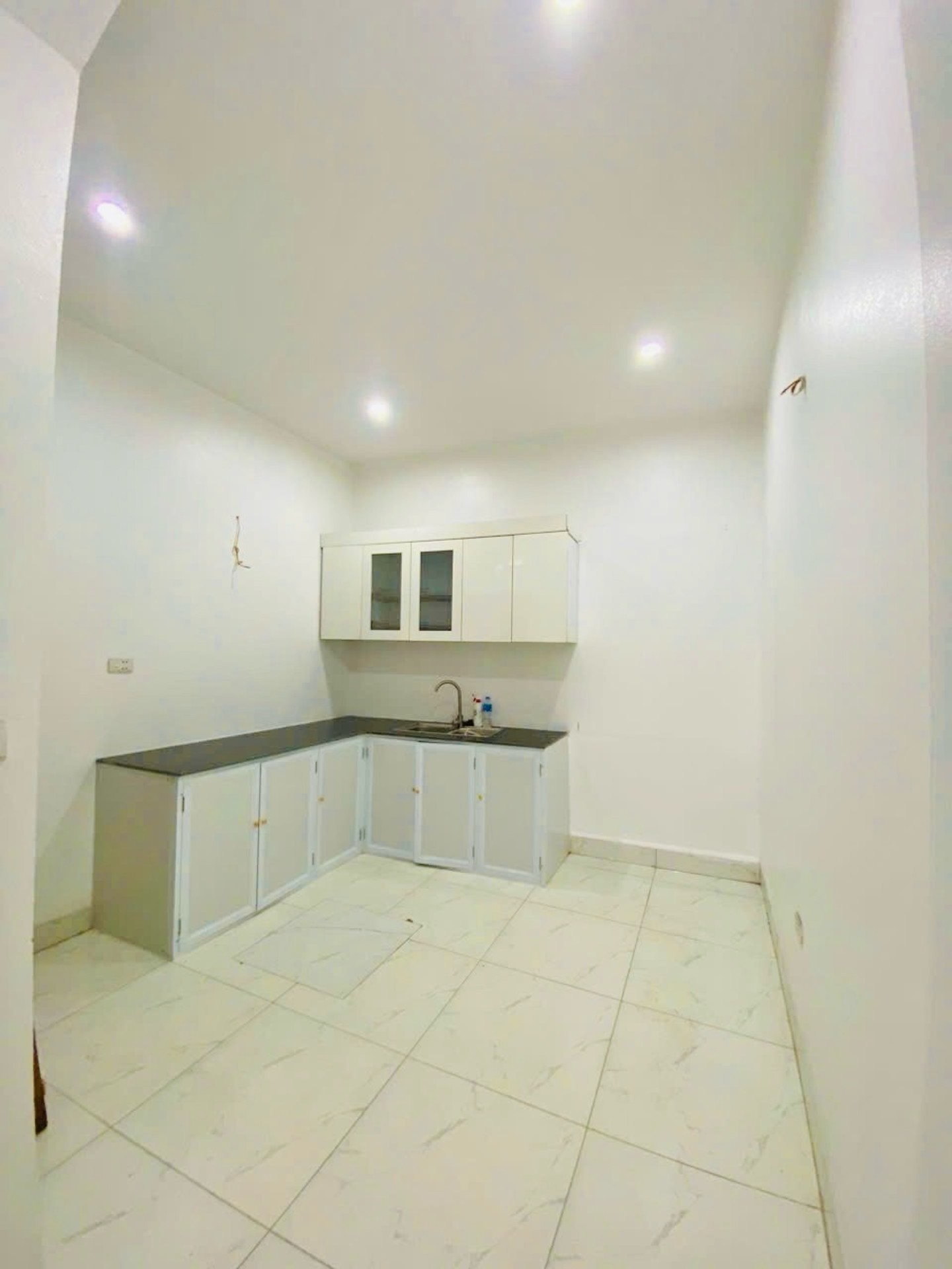 Bán nhà Lĩnh Nam - diện tích 32m2 2 tầng - Ngõ ô tô thông thoáng - giá 4,2 tỷ