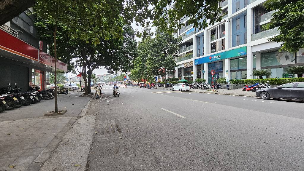 Bán nhà Nguyễn Văn Lộc - diện tích 68m2 5 tầng - mặt tiền 5m - giá 47 tỷ