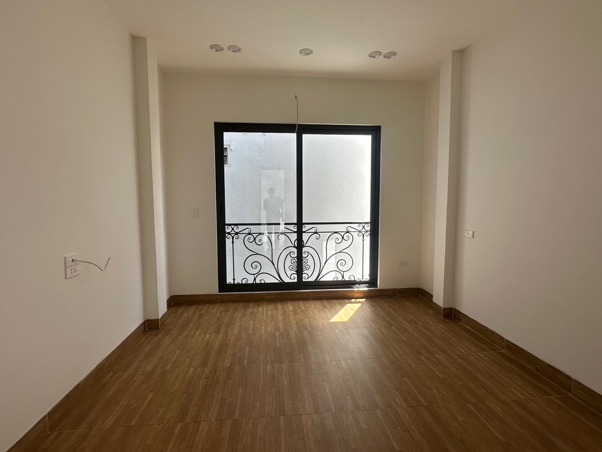 Bán nhà Hai Bà Trưng - diện tích 20m2 5 tầng - Nhà đẹp, về ở ngay không phải sửa chữa - giá 6 tỷ