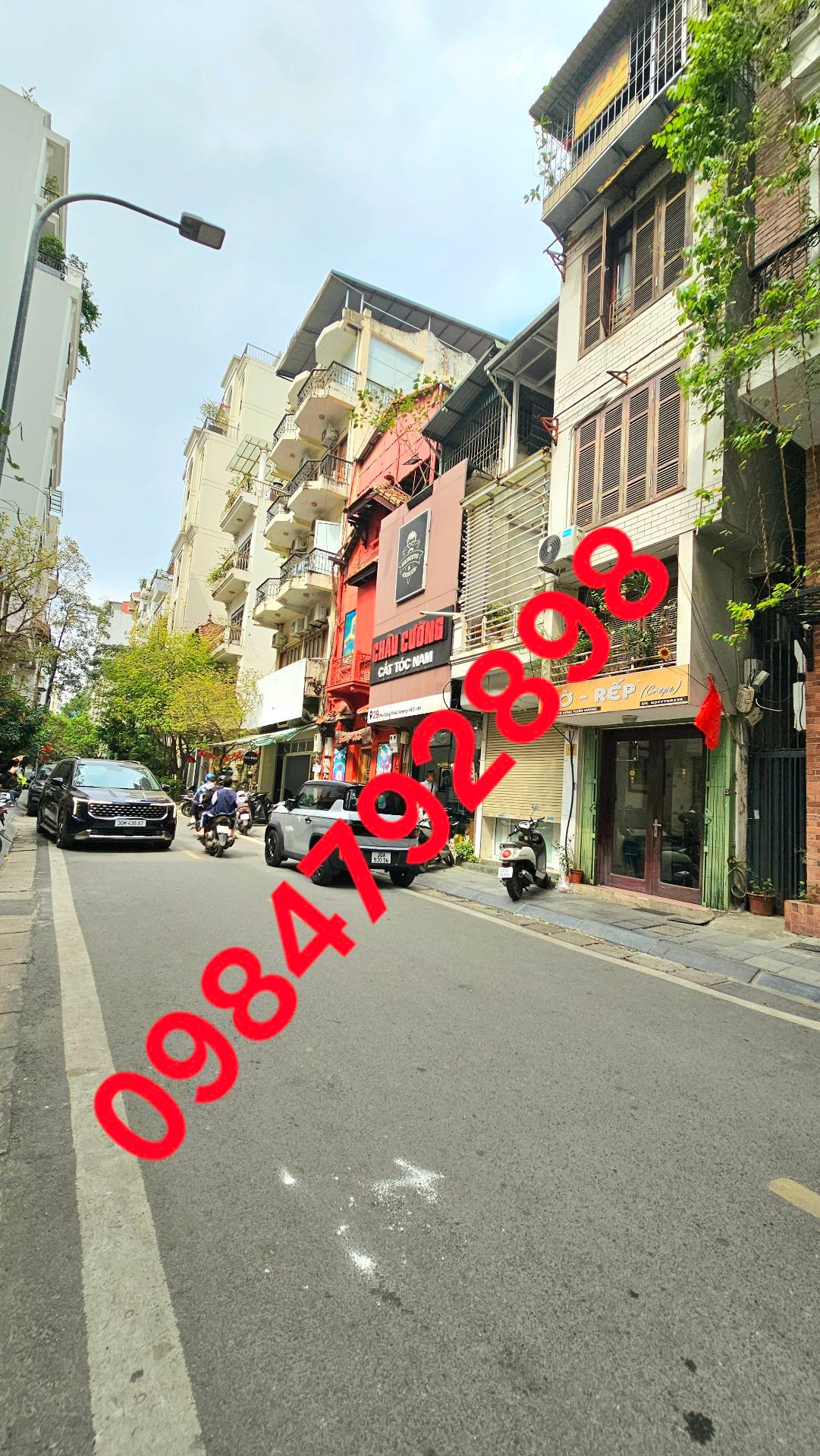 Bán nhà Phù Đổng Thiên Vương - diện tích 116m2 3 tầng - Nhà đẹp hiếm có - giá 124 tỷ