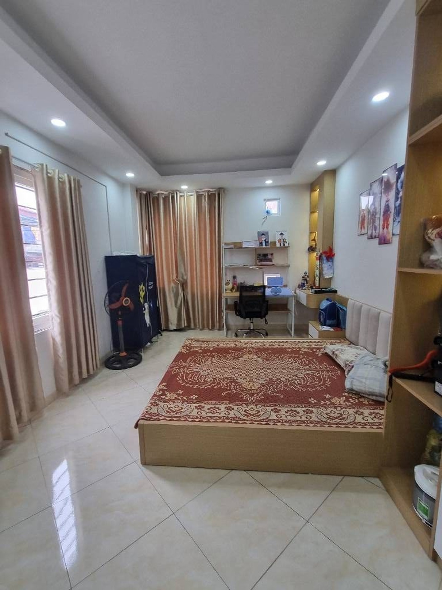 Bán nhà ngõ Gốc Đề - diện tích 30m2 5 tầng - Lô góc 3 thoáng - giá 8,3 tỷ
