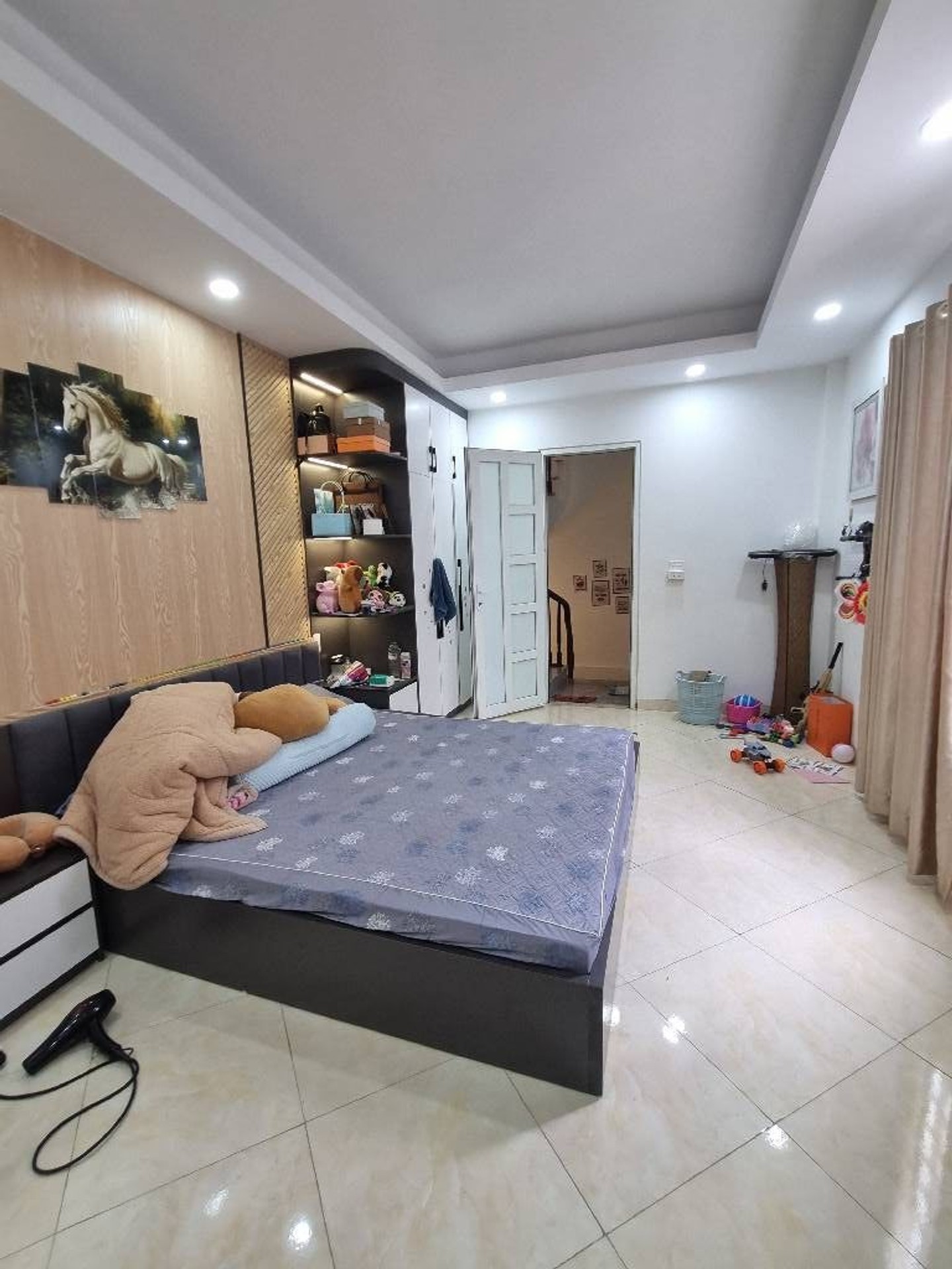 Bán nhà ngõ Gốc Đề - diện tích 30m2 5 tầng - Lô góc 3 thoáng - giá 8,3 tỷ
