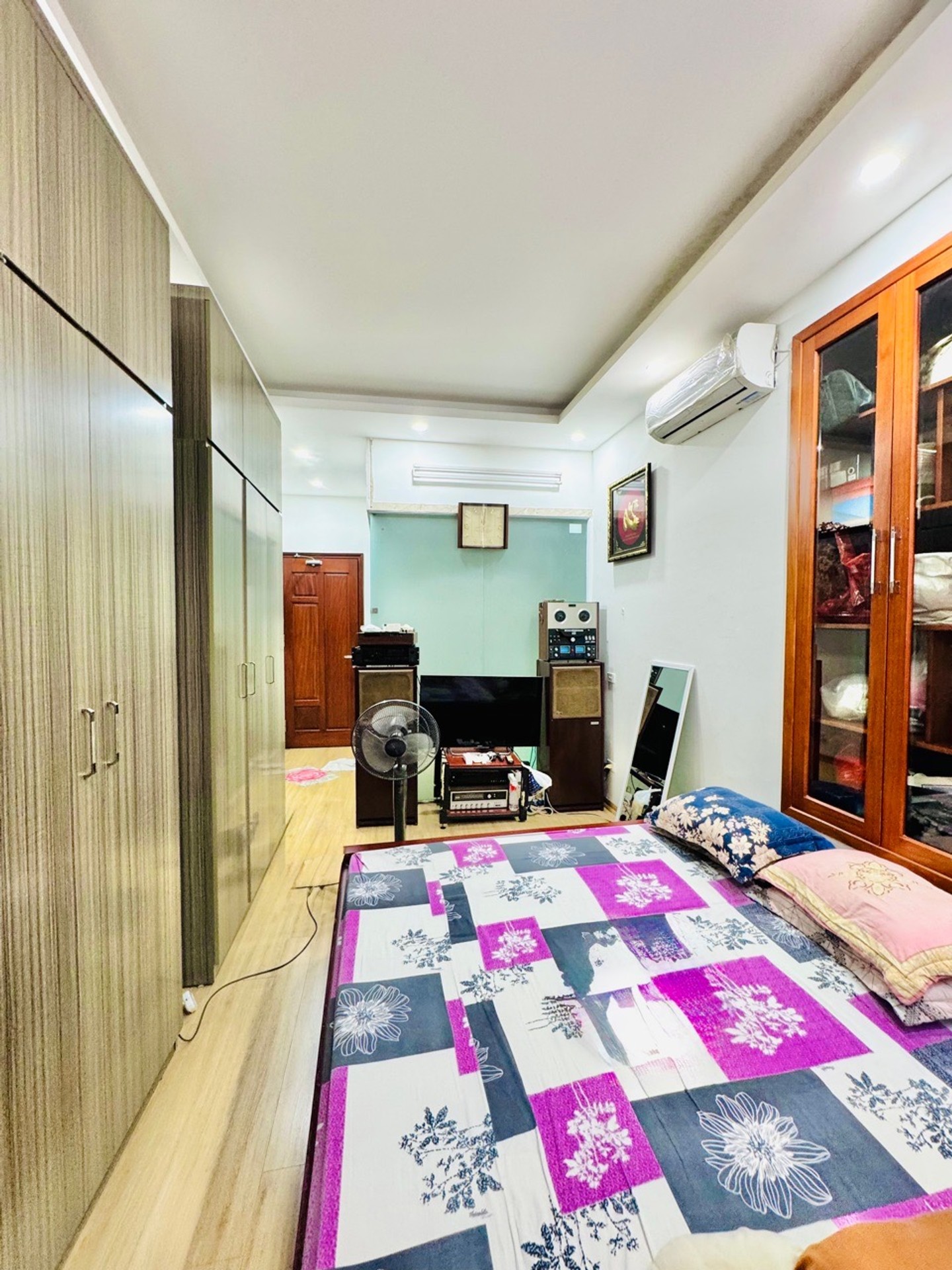 Bán nhà Chùa Quỳnh - diện tích 24m2 5 tầng - Mặt phố ô tô tránh - giá 13 tỷ