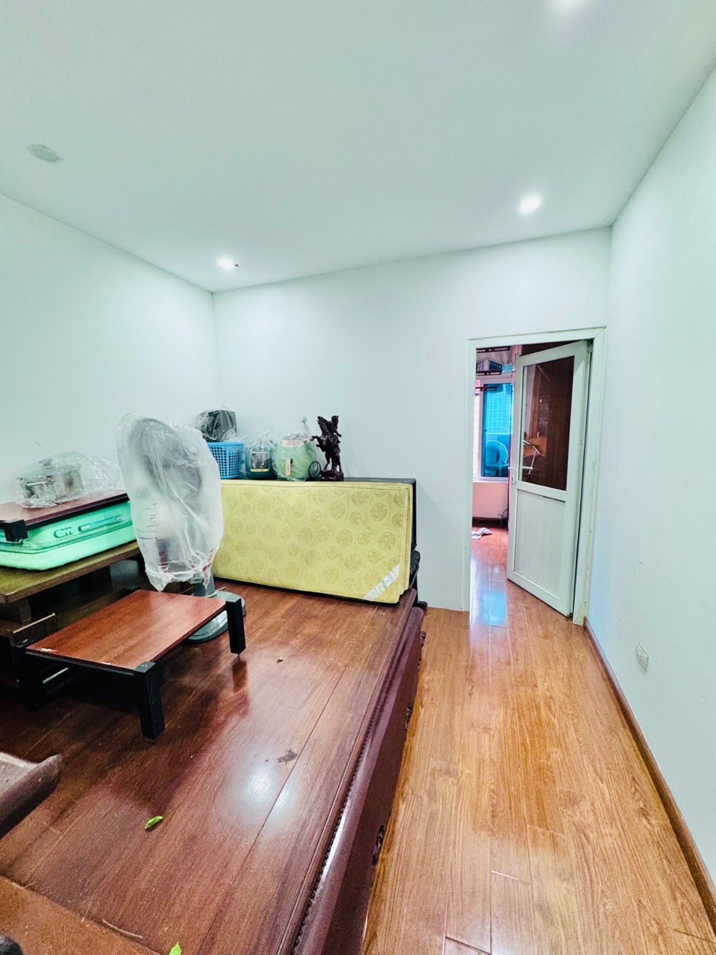Bán nhà Chùa Quỳnh - diện tích 24m2 5 tầng - Mặt phố ô tô tránh - giá 13 tỷ