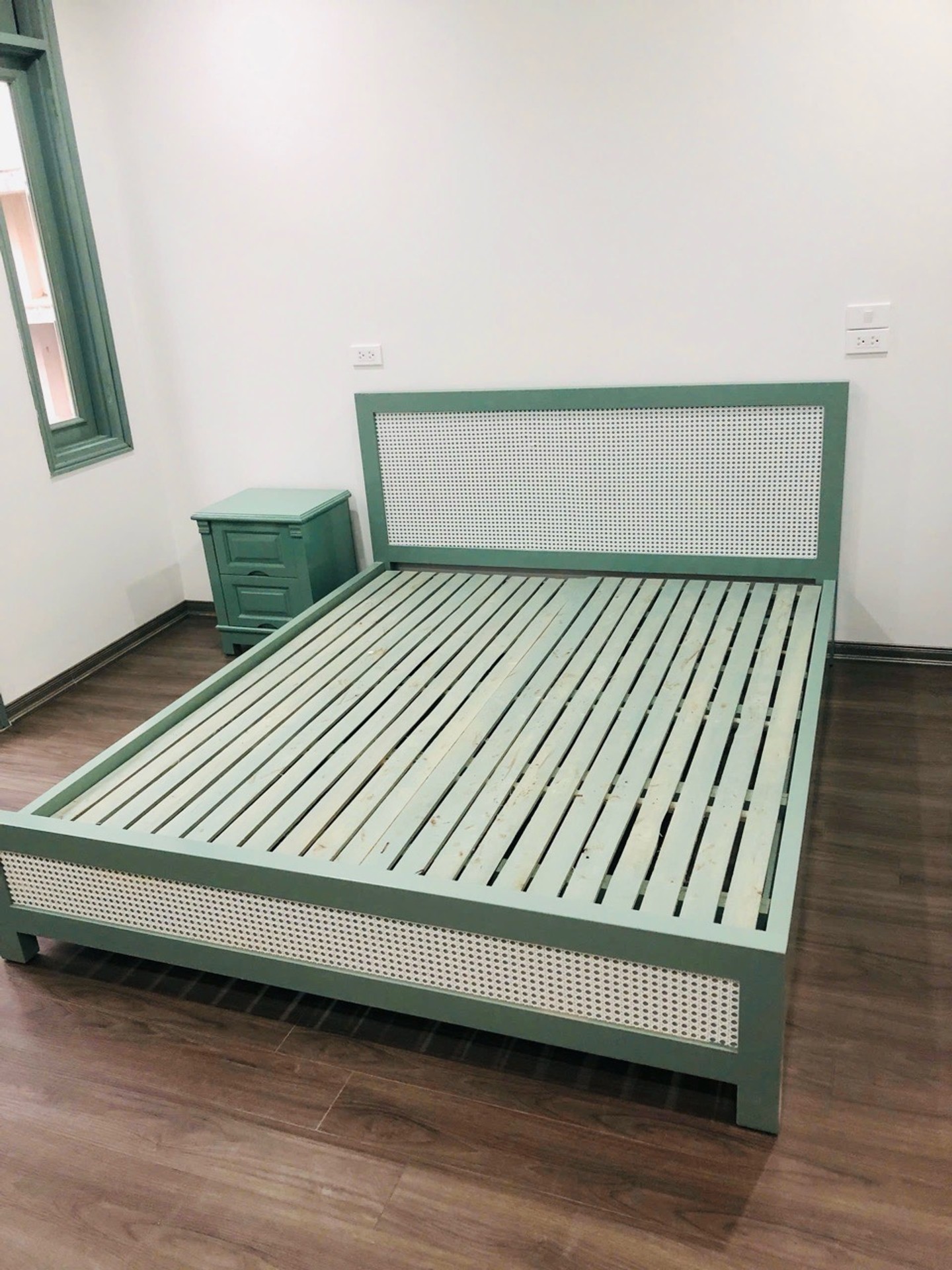 Bán nhà Tạ Quang Bửu - diện tích 90m2 6 tầng - Lô góc, ngõ ô tô tránh - giá 31,5 tỷ