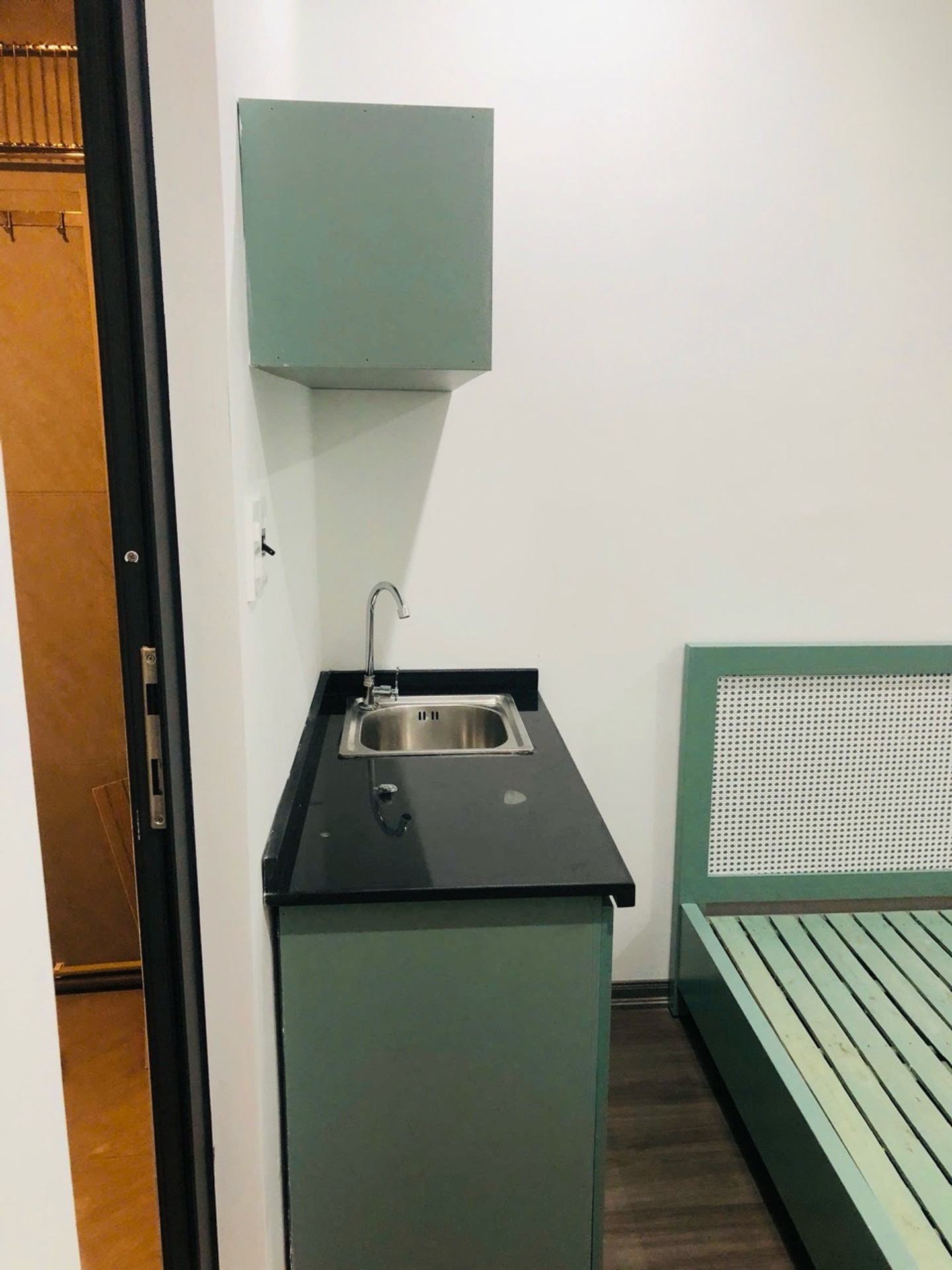 Bán nhà Tạ Quang Bửu - diện tích 90m2 6 tầng - Lô góc, ngõ ô tô tránh - giá 31,5 tỷ