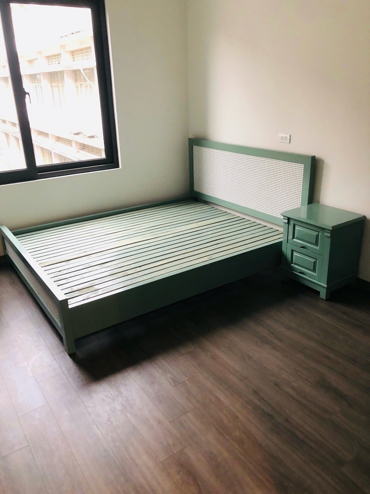 Bán nhà Tạ Quang Bửu - diện tích 90m2 6 tầng - Lô góc, ngõ ô tô tránh - giá 31,5 tỷ