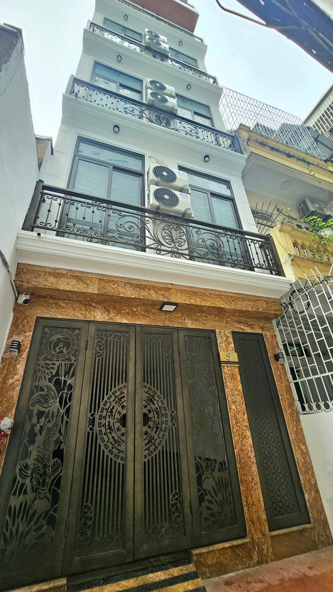 Bán nhà Kim Ngưu - diện tích 64m2 6 tầng - Thang máy - giá 20 tỷ