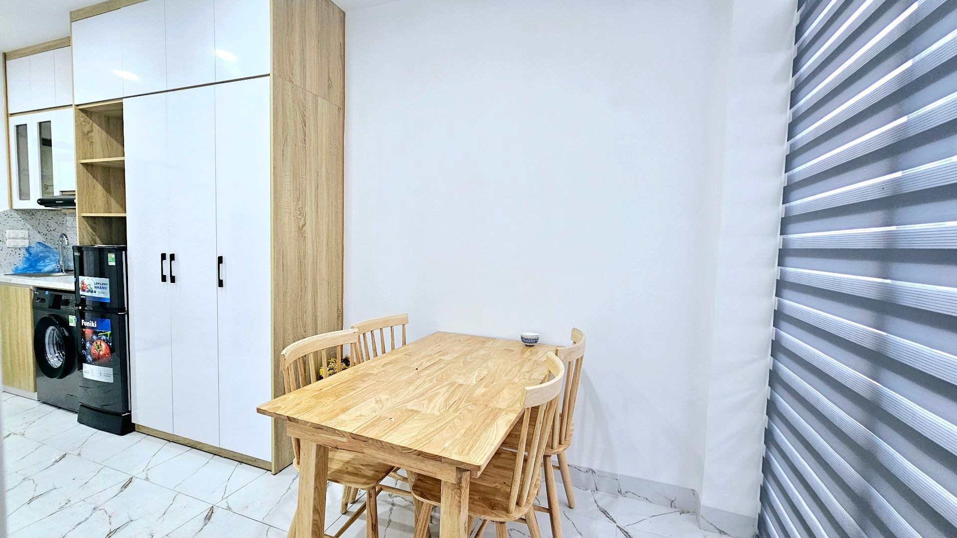 Bán nhà Kim Ngưu - diện tích 64m2 6 tầng - Thang máy - giá 20 tỷ
