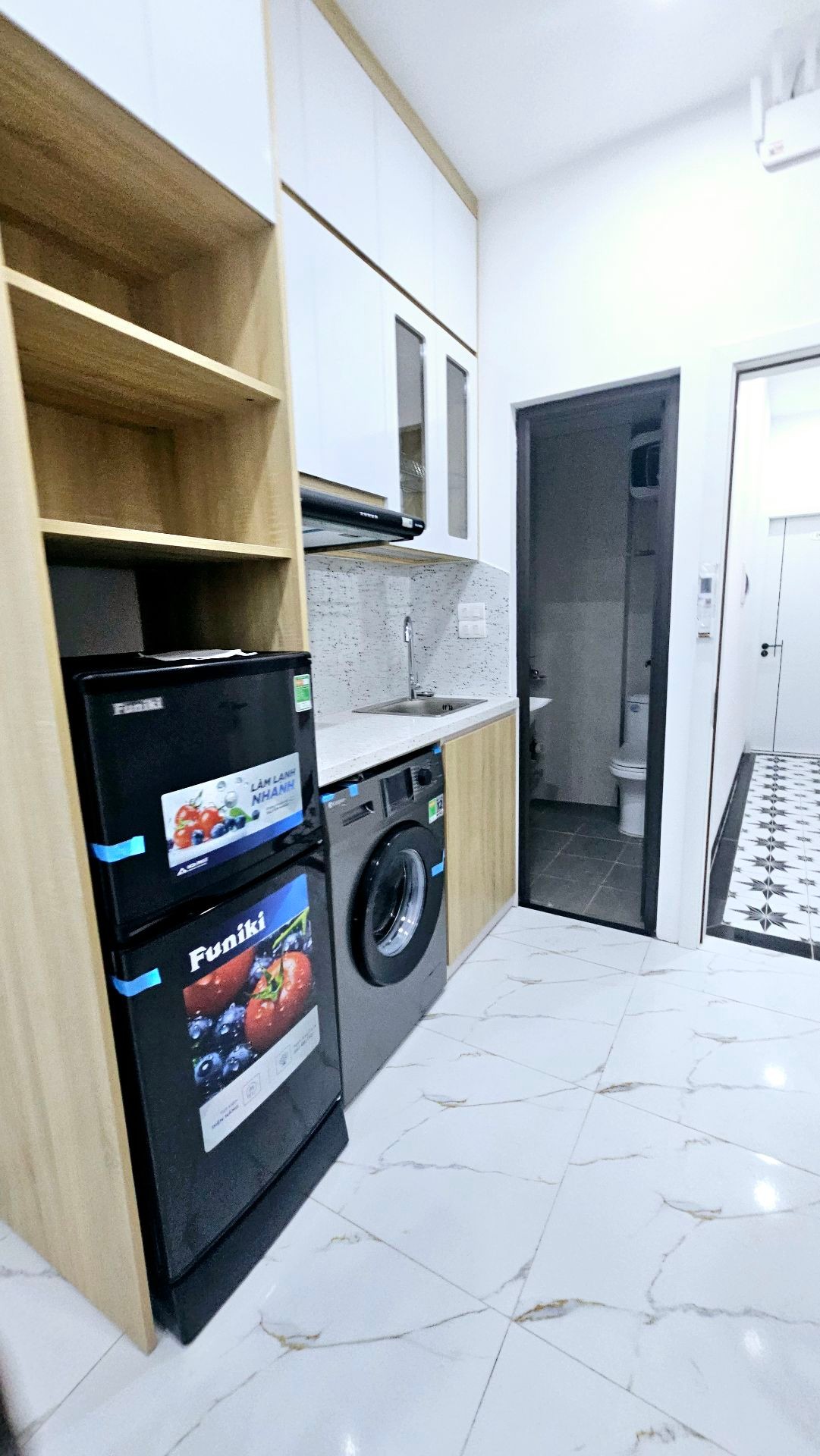 Bán nhà Kim Ngưu - diện tích 64m2 6 tầng - Thang máy - giá 20 tỷ