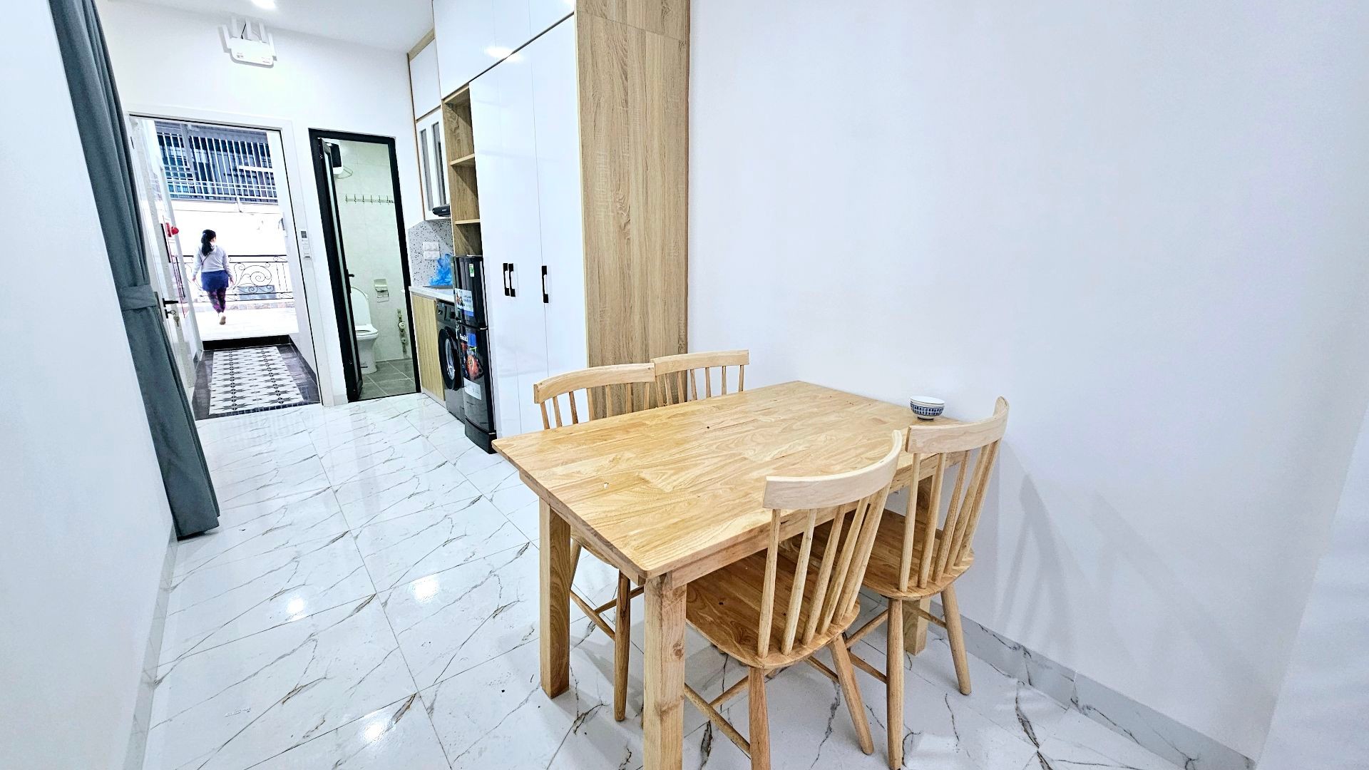 Bán nhà Kim Ngưu - diện tích 64m2 6 tầng - Thang máy - giá 20 tỷ