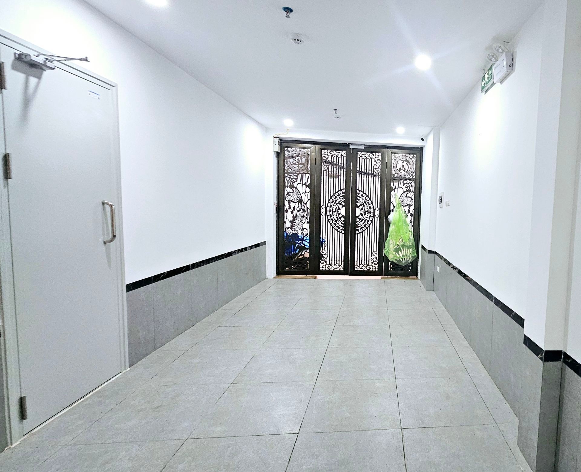 Bán nhà Kim Ngưu - diện tích 64m2 6 tầng - Thang máy - giá 20 tỷ