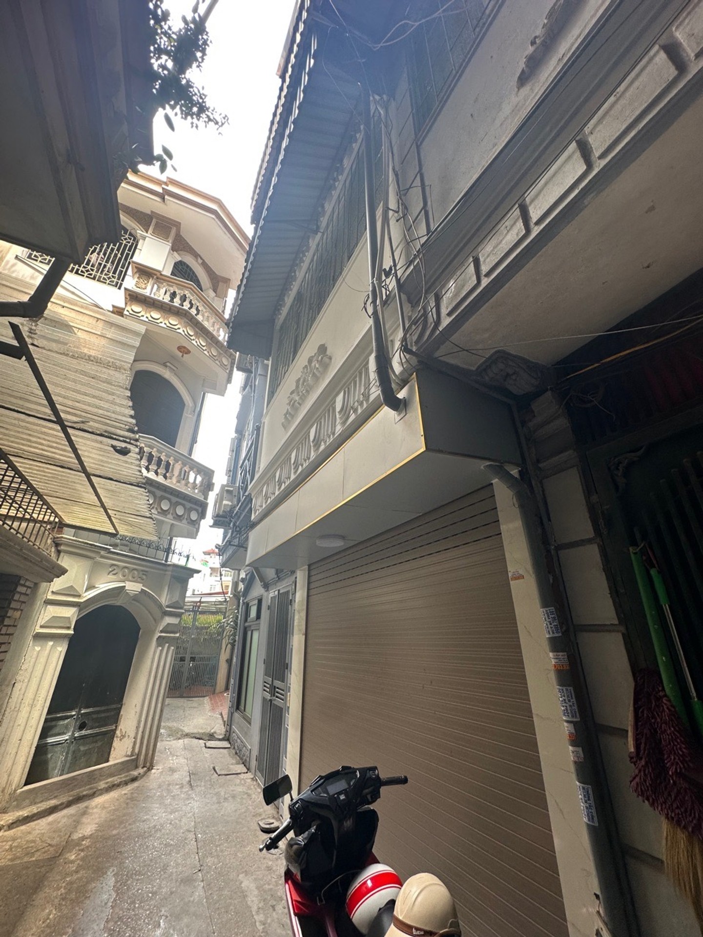 Bán nhà Nguyễn Chính - diện tích 18m2 5 tầng - Nhà đẹp ở ngay - giá 3,4 tỷ