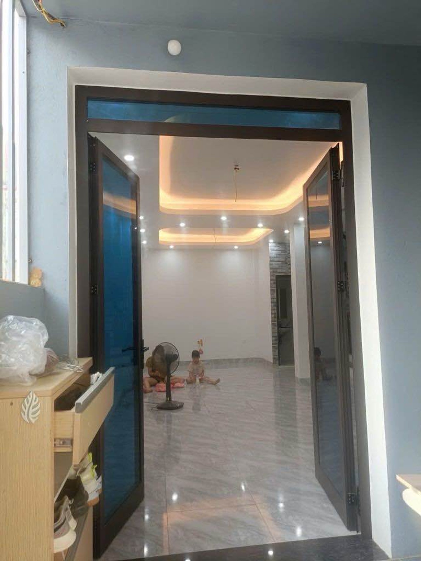 Bán nhà Định Công Hạ - diện tích 56m2 2 tầng - Ngõ Rộng thông - giá 3,6 tỷ