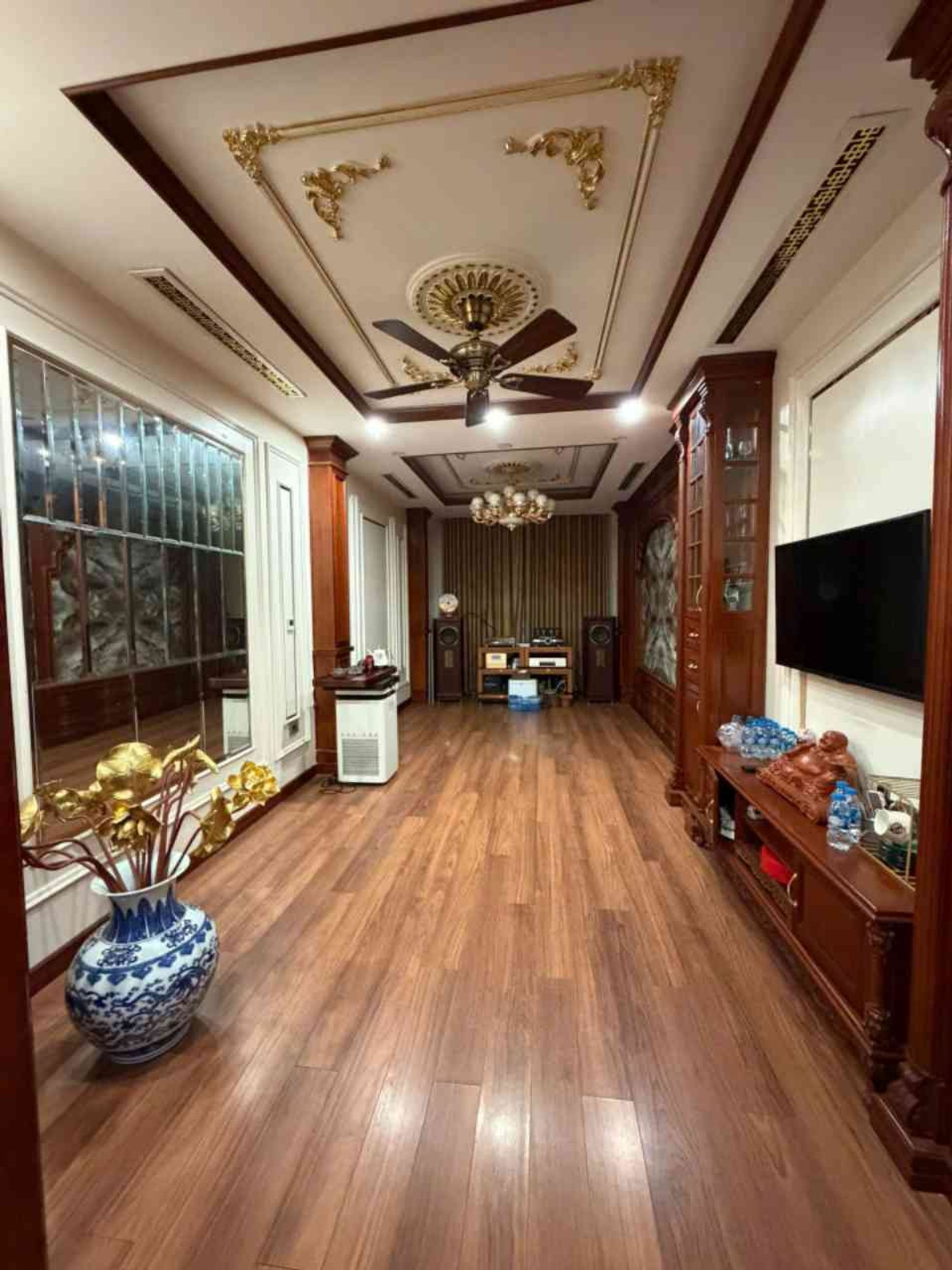 Bán nhà Khâm Thiên - diện tích 55m2 6 tầng - Mặt phố trung tâm Đống Đa - giá 37 tỷ