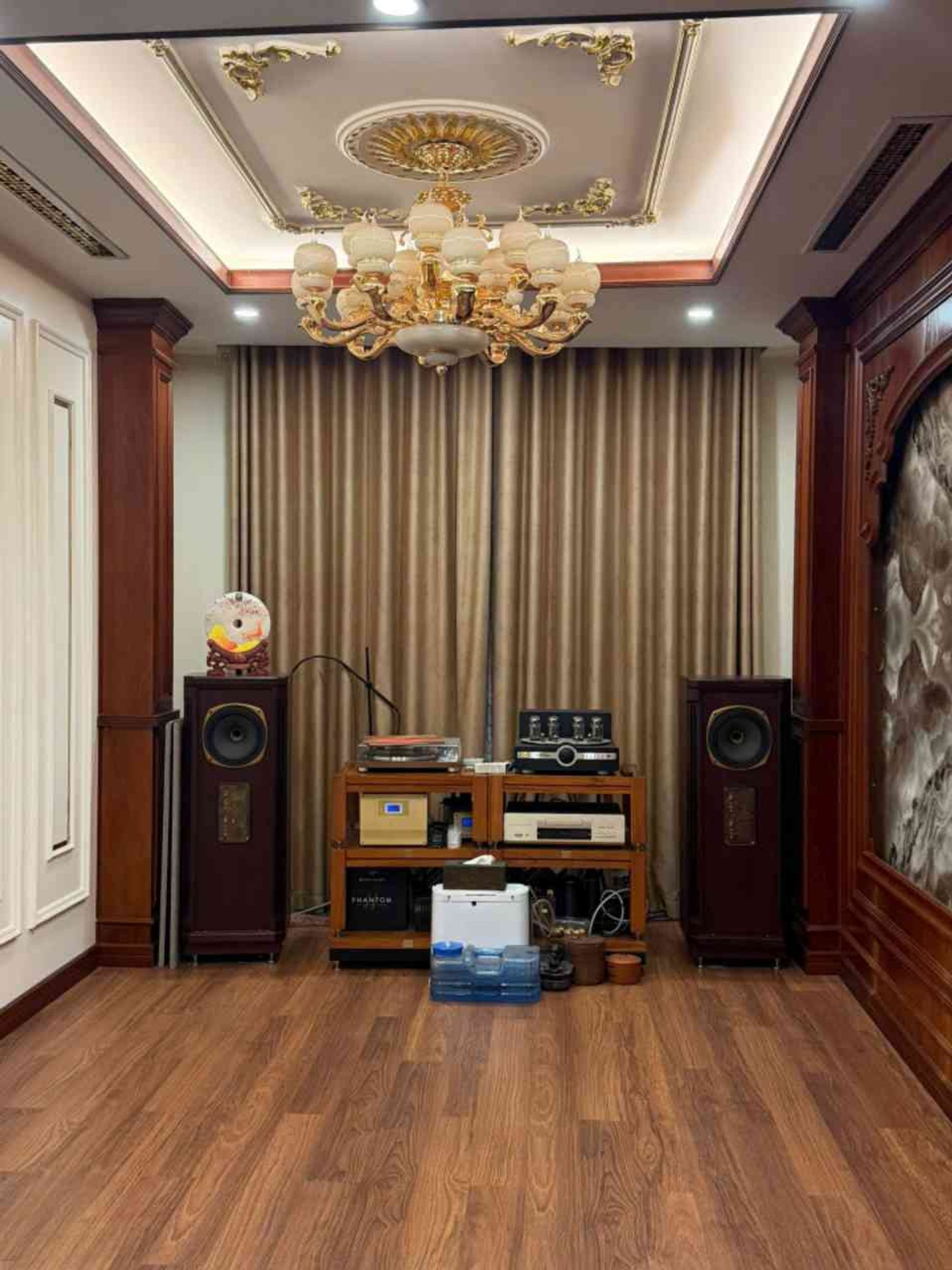 Bán nhà Khâm Thiên - diện tích 55m2 6 tầng - Mặt phố trung tâm Đống Đa - giá 37 tỷ
