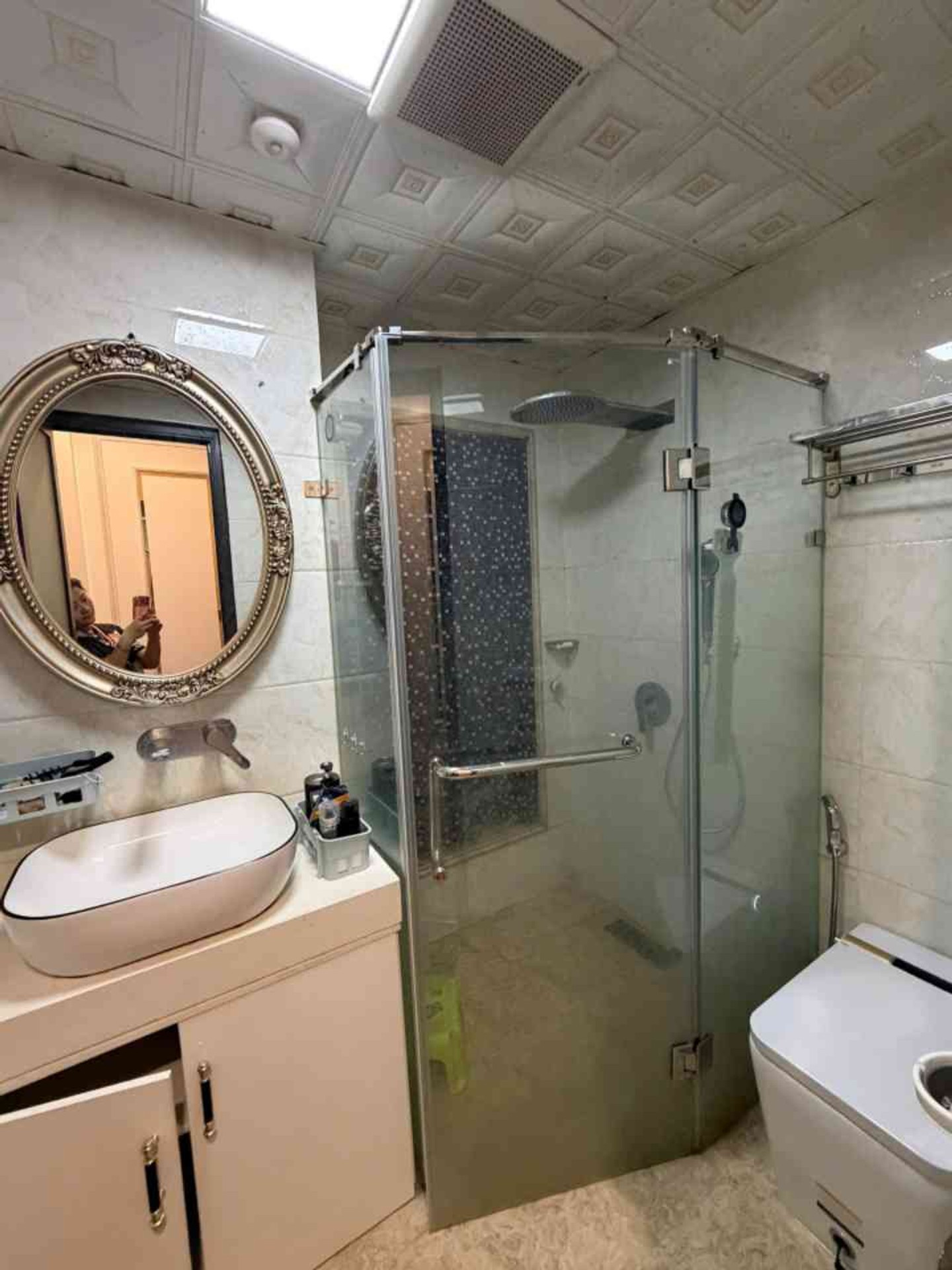 Bán nhà Khâm Thiên - diện tích 55m2 6 tầng - Mặt phố trung tâm Đống Đa - giá 37 tỷ
