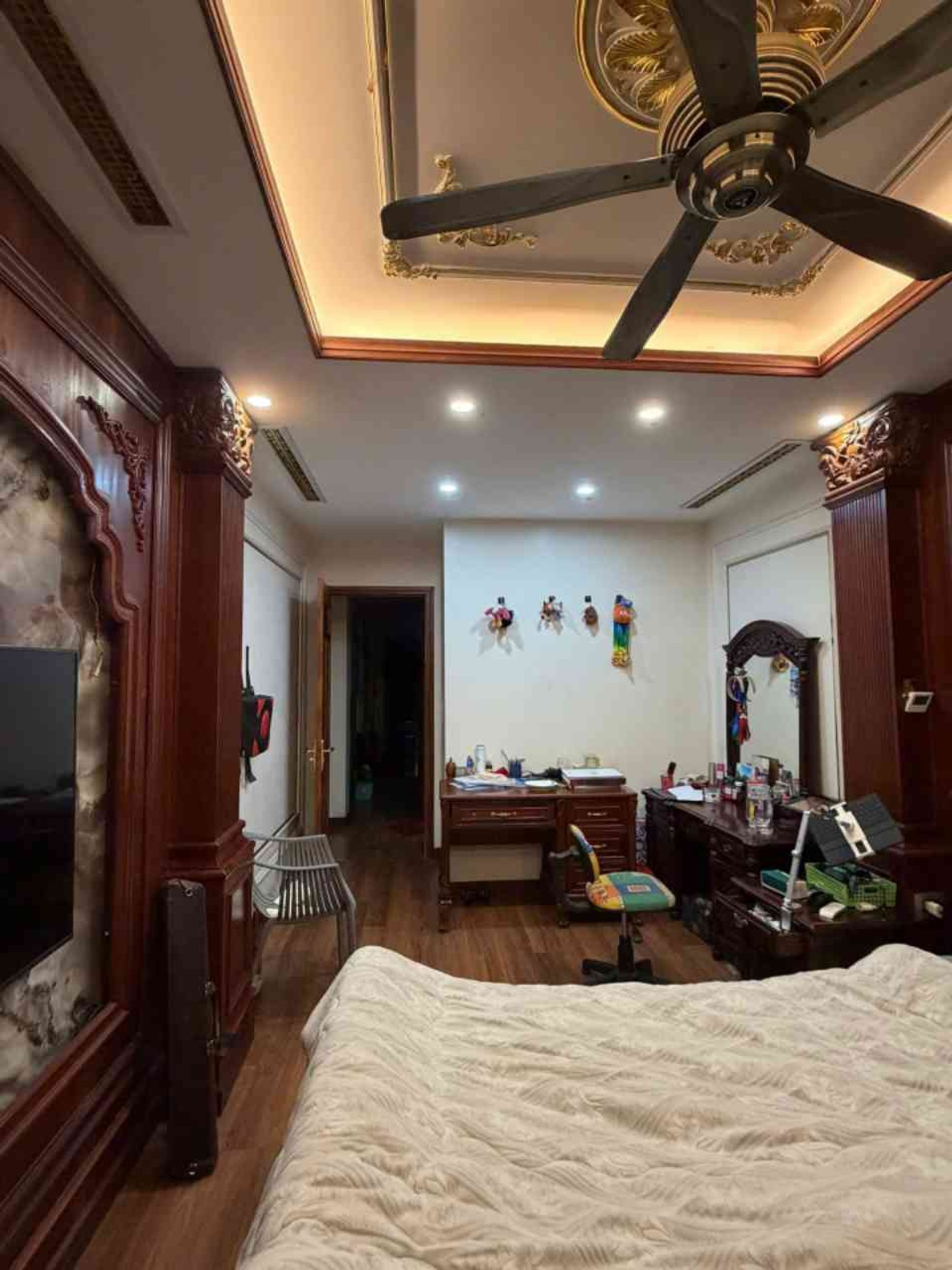 Bán nhà Khâm Thiên - diện tích 55m2 6 tầng - Mặt phố trung tâm Đống Đa - giá 37 tỷ