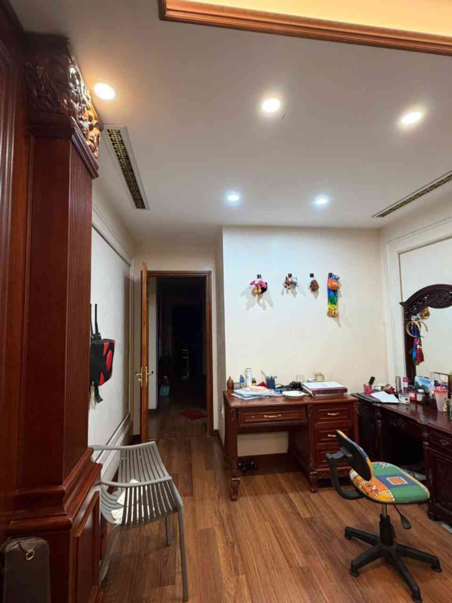 Bán nhà Khâm Thiên - diện tích 55m2 6 tầng - Mặt phố trung tâm Đống Đa - giá 37 tỷ