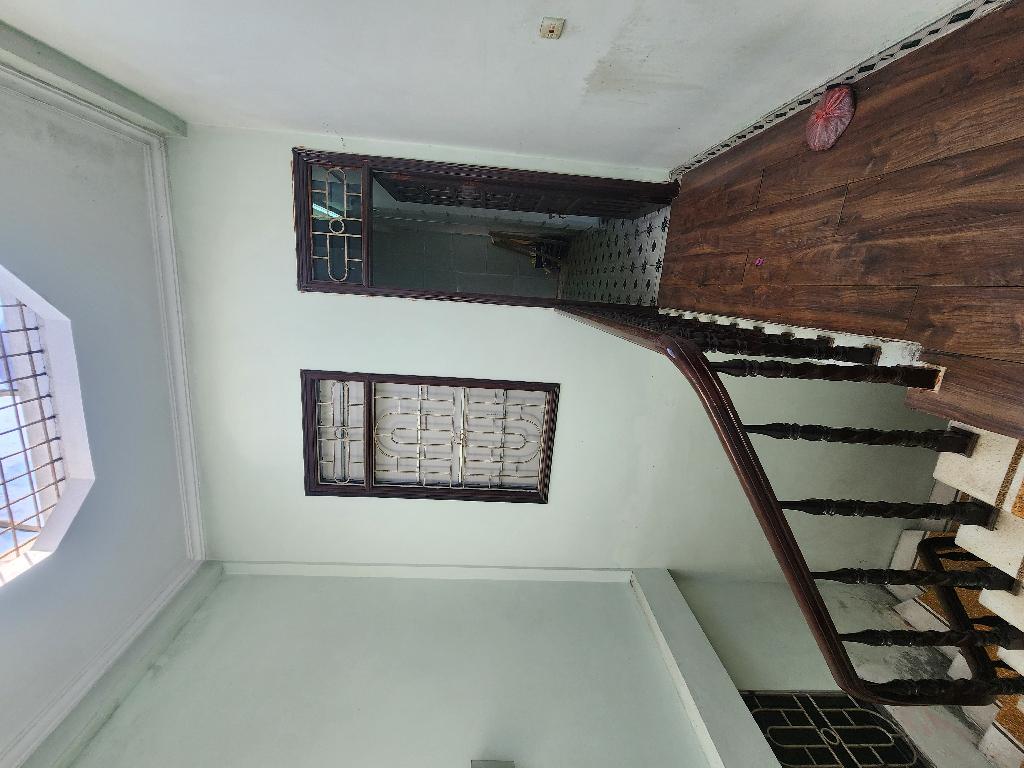 Bán nhà Lĩnh Nam - diện tích 74m2 3 tầng - Lô góc thoáng sáng - giá 16,8 tỷ