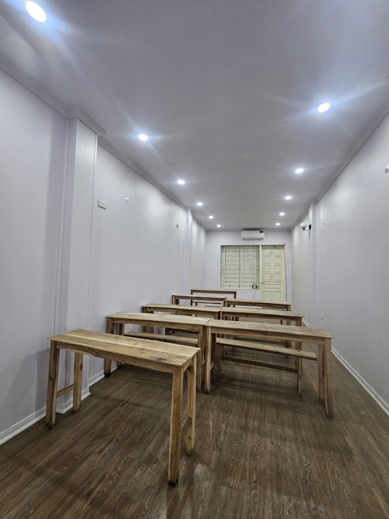 Bán nhà Giải Phóng - diện tích 83m2 6 tầng - Ngõ ô tô thông - giá 21 tỷ