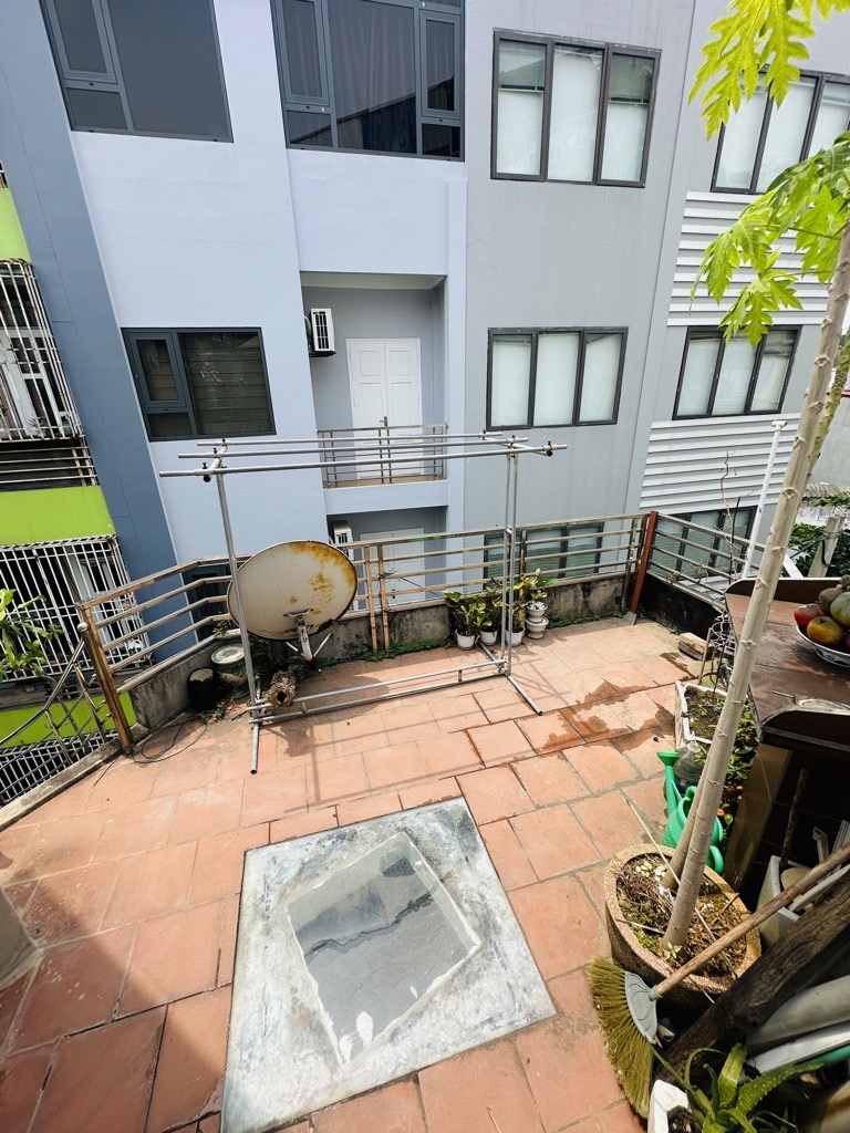 Bán nhà Hồng Mai - diện tích 31m2 3 tầng - MẶT PHỐ KINH DOANH - giá 11 tỷ