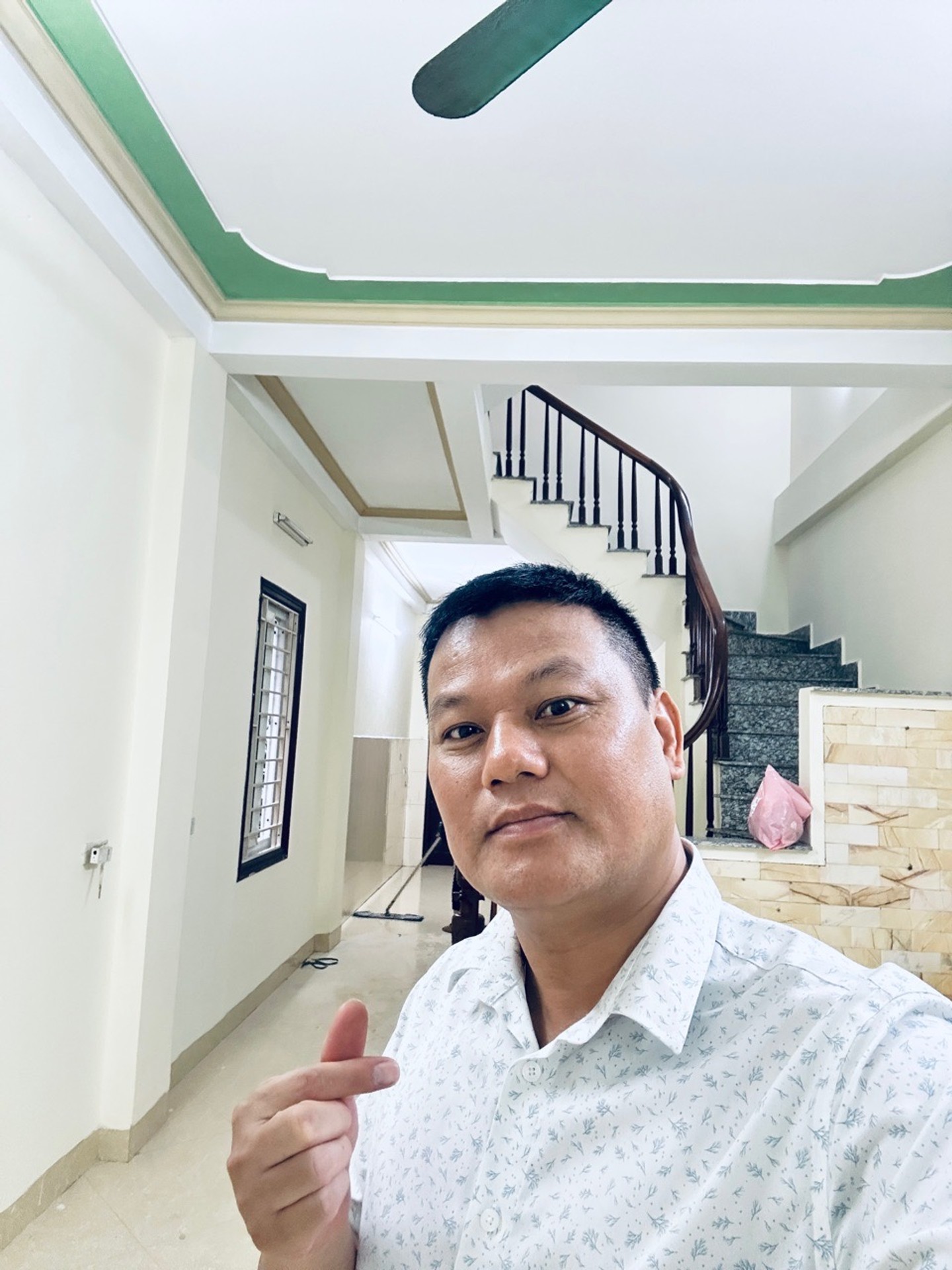 Bán nhà Lê Trọng Tấn - diện tích 59m2 2 tầng - Lô góc, gần ô tô - giá 4 tỷ