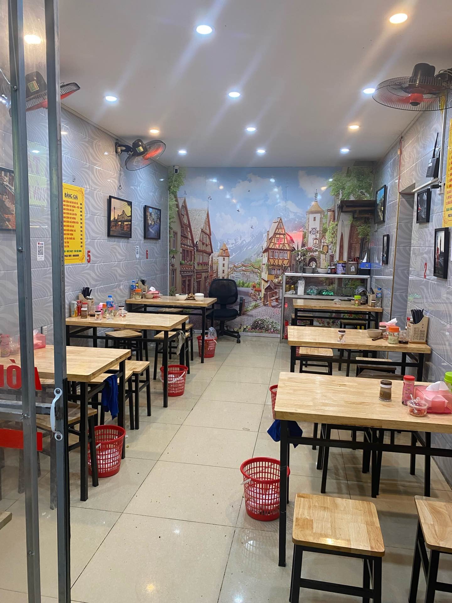 Bán nhà Thanh Nhàn - diện tích 110m2 1 tầng - Mặt phố vỉa hè ô tô tránh - giá 7,3 tỷ