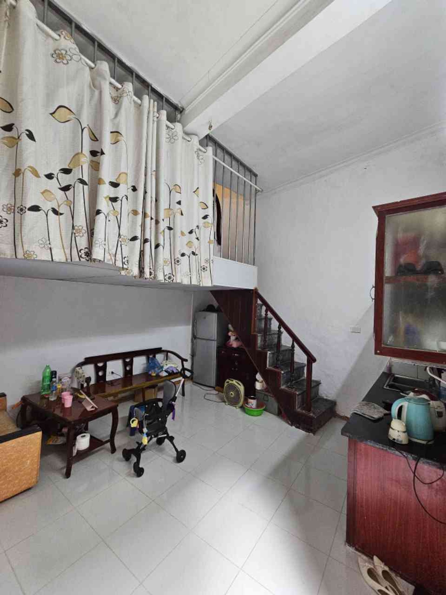Bán nhà Hoàng Mai - diện tích 20m2 3 tầng - ô tô đỗ cửa - giá 4,8 tỷ