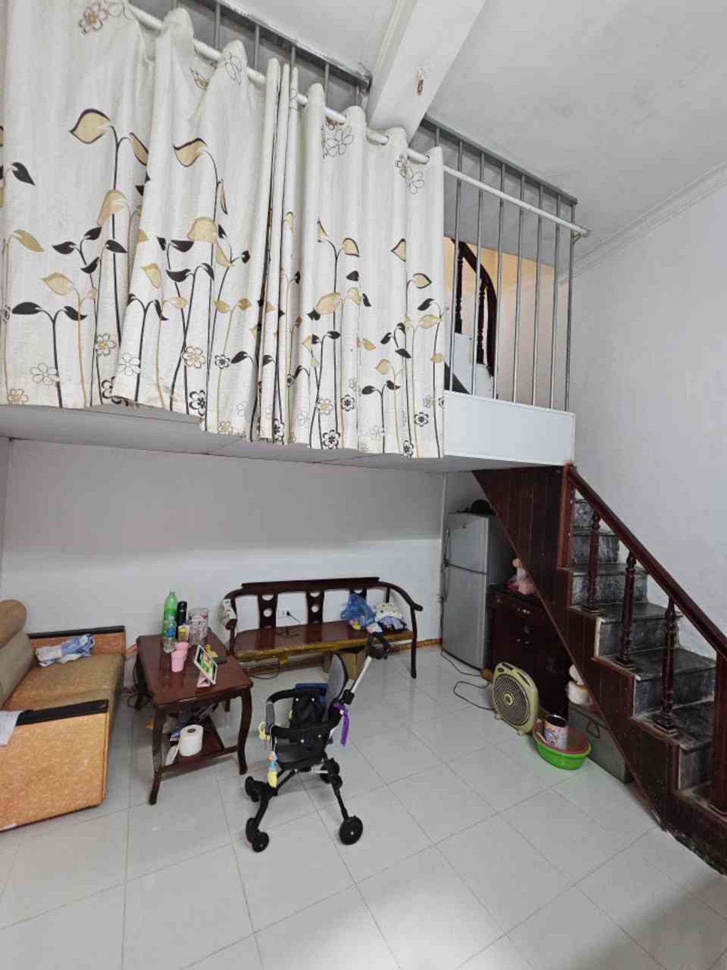 Bán nhà Hoàng Mai - diện tích 20m2 3 tầng - ô tô đỗ cửa - giá 4,8 tỷ