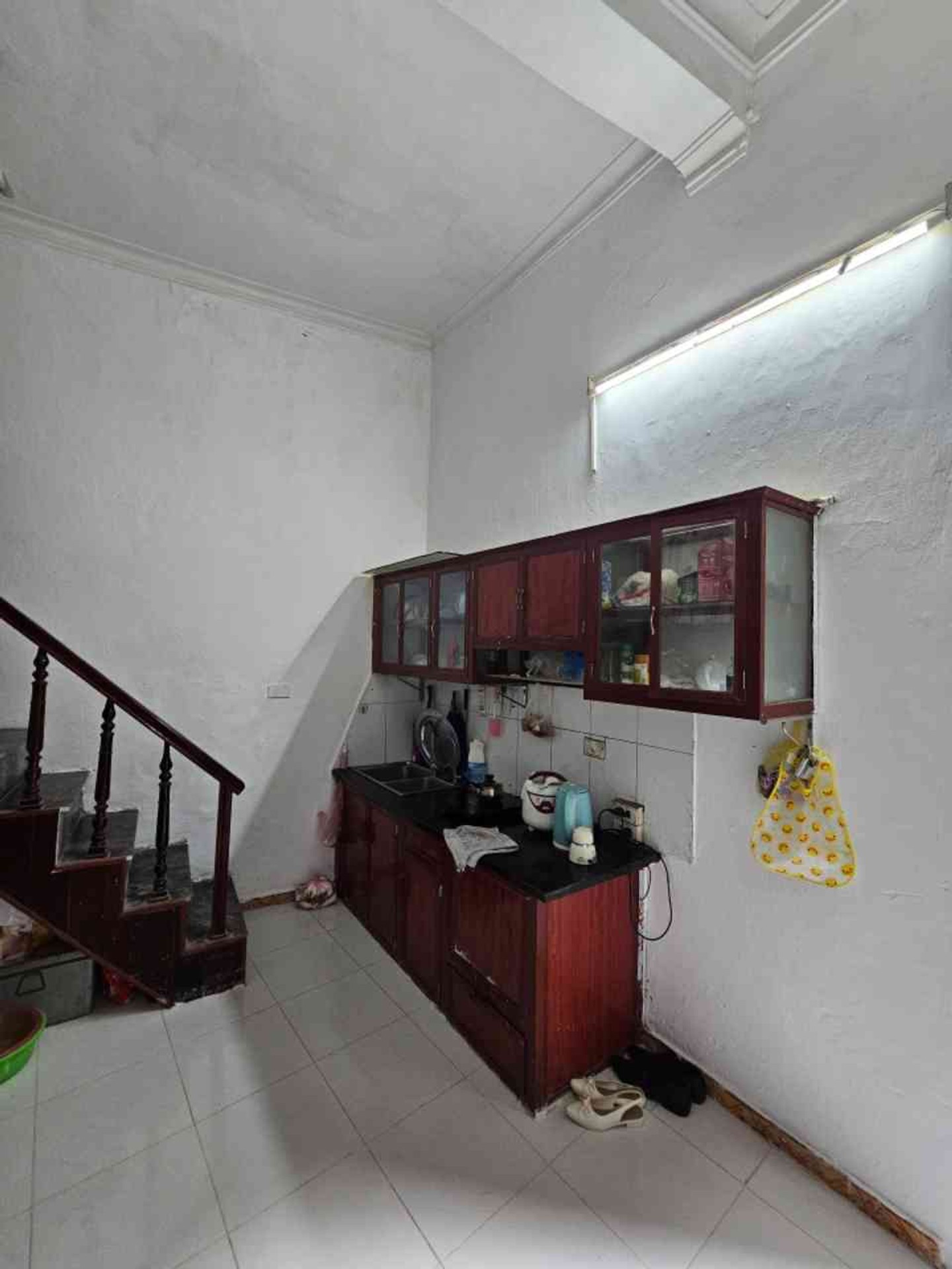Bán nhà Hoàng Mai - diện tích 20m2 3 tầng - ô tô đỗ cửa - giá 4,8 tỷ