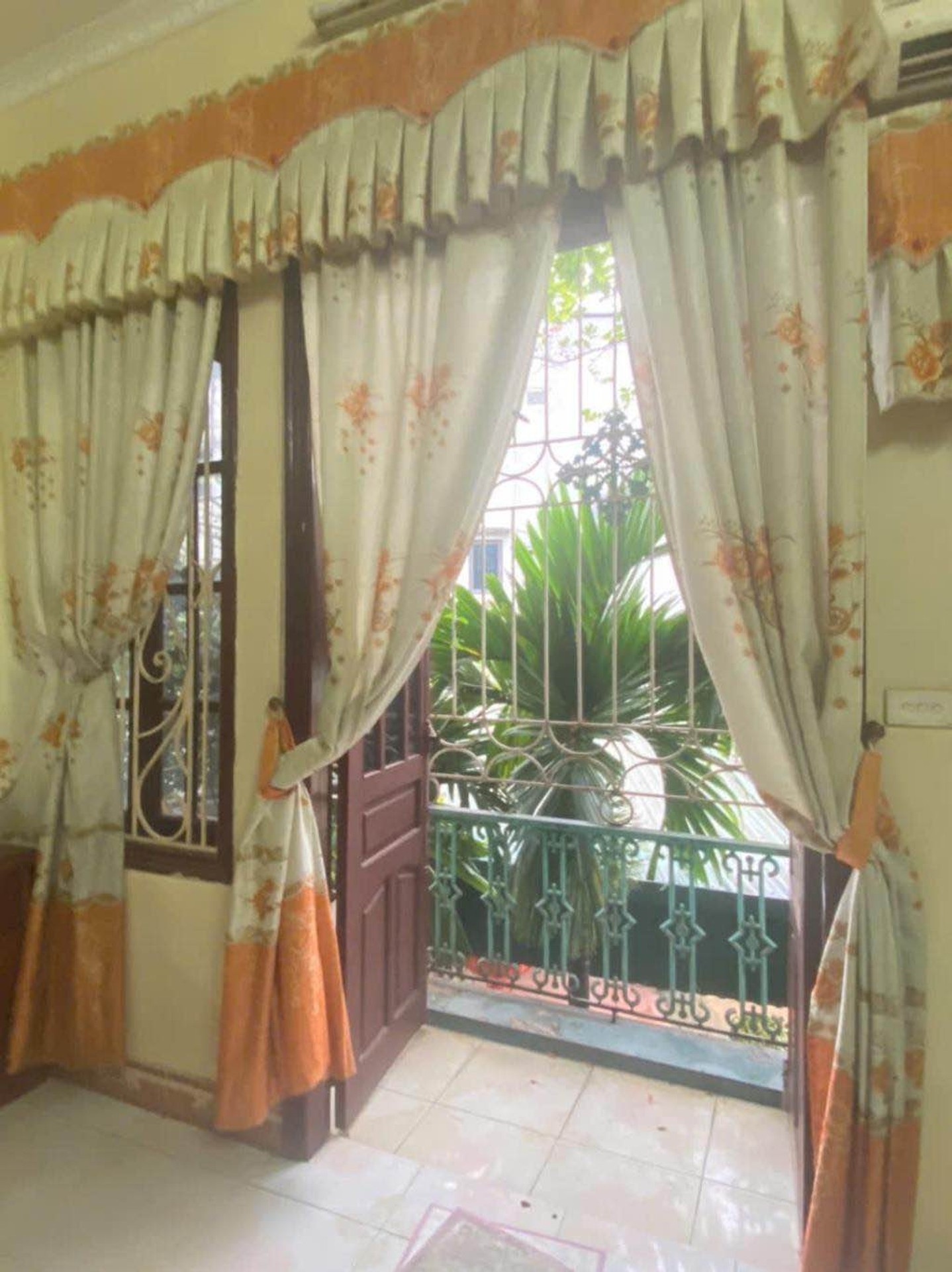 Bán nhà Giải Phóng - diện tích 41m2 4 tầng - Ngõ rộng thoáng - giá 8,2 tỷ