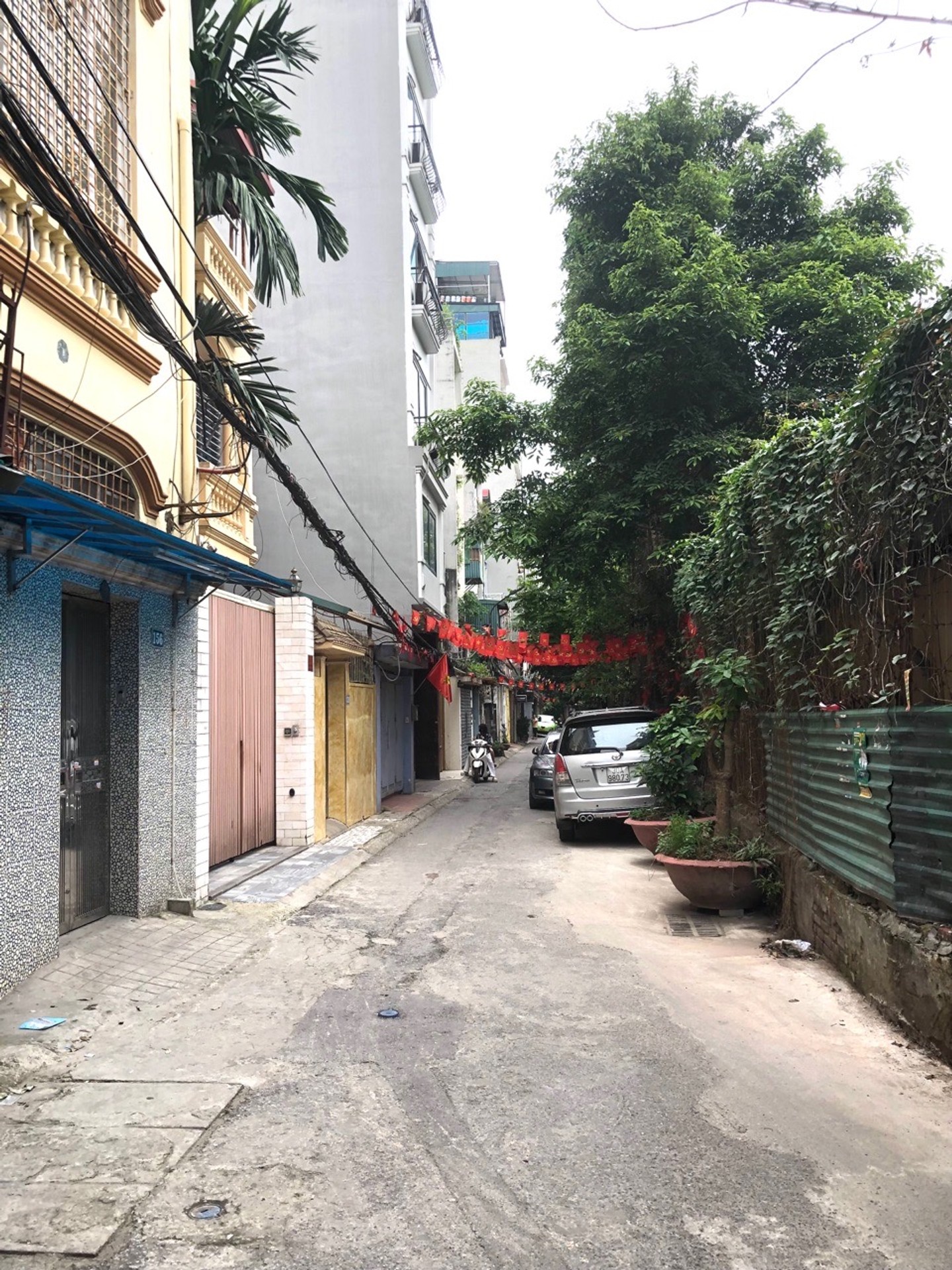 Bán nhà Bạch Mai - diện tích 42m2 5 tầng - Ô tô tránh - giá 10,6 tỷ