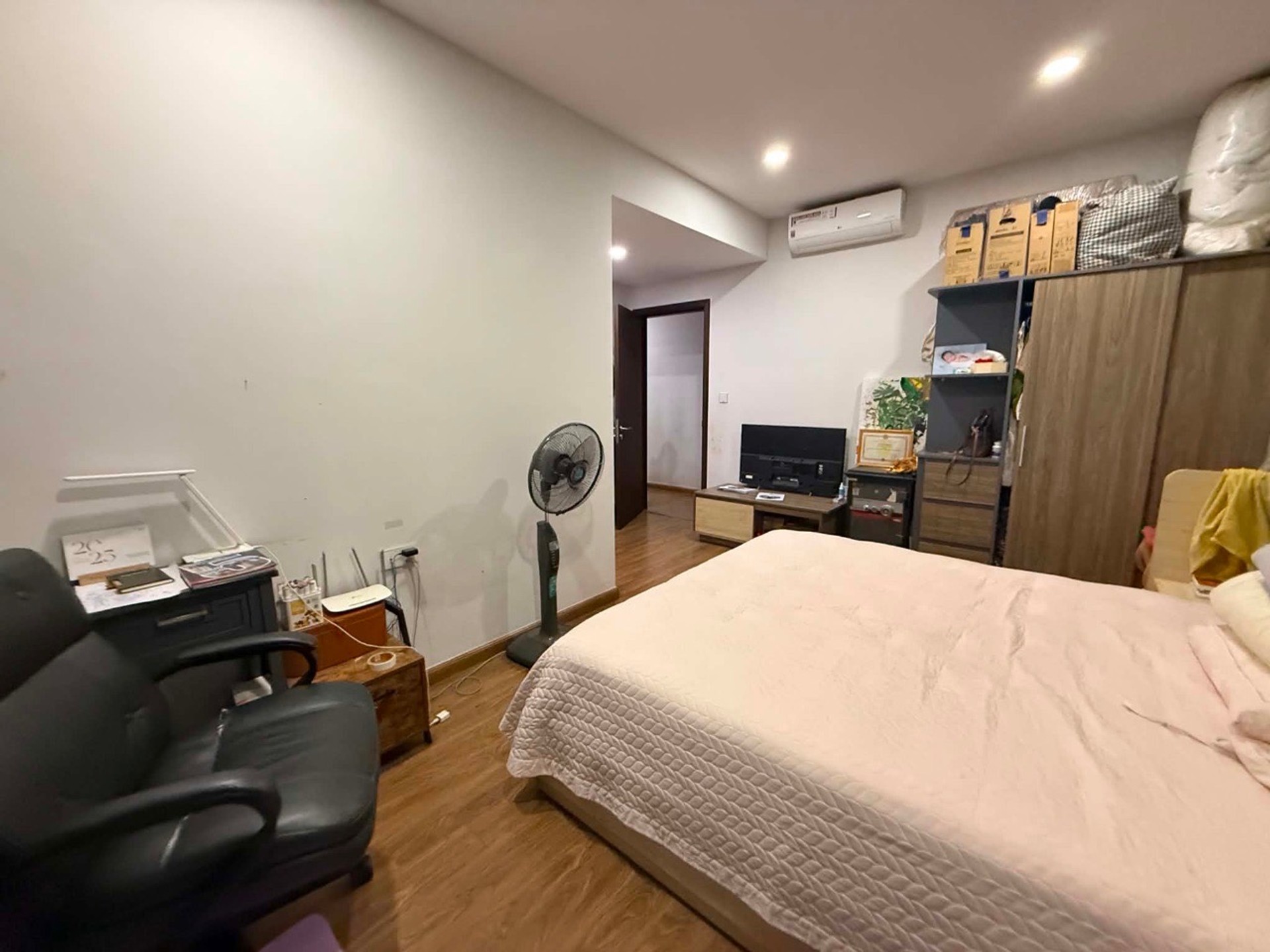 Bán nhà Vành đai 3 - diện tích 99m2 29 tầng - Lô góc - giá 10,5 tỷ