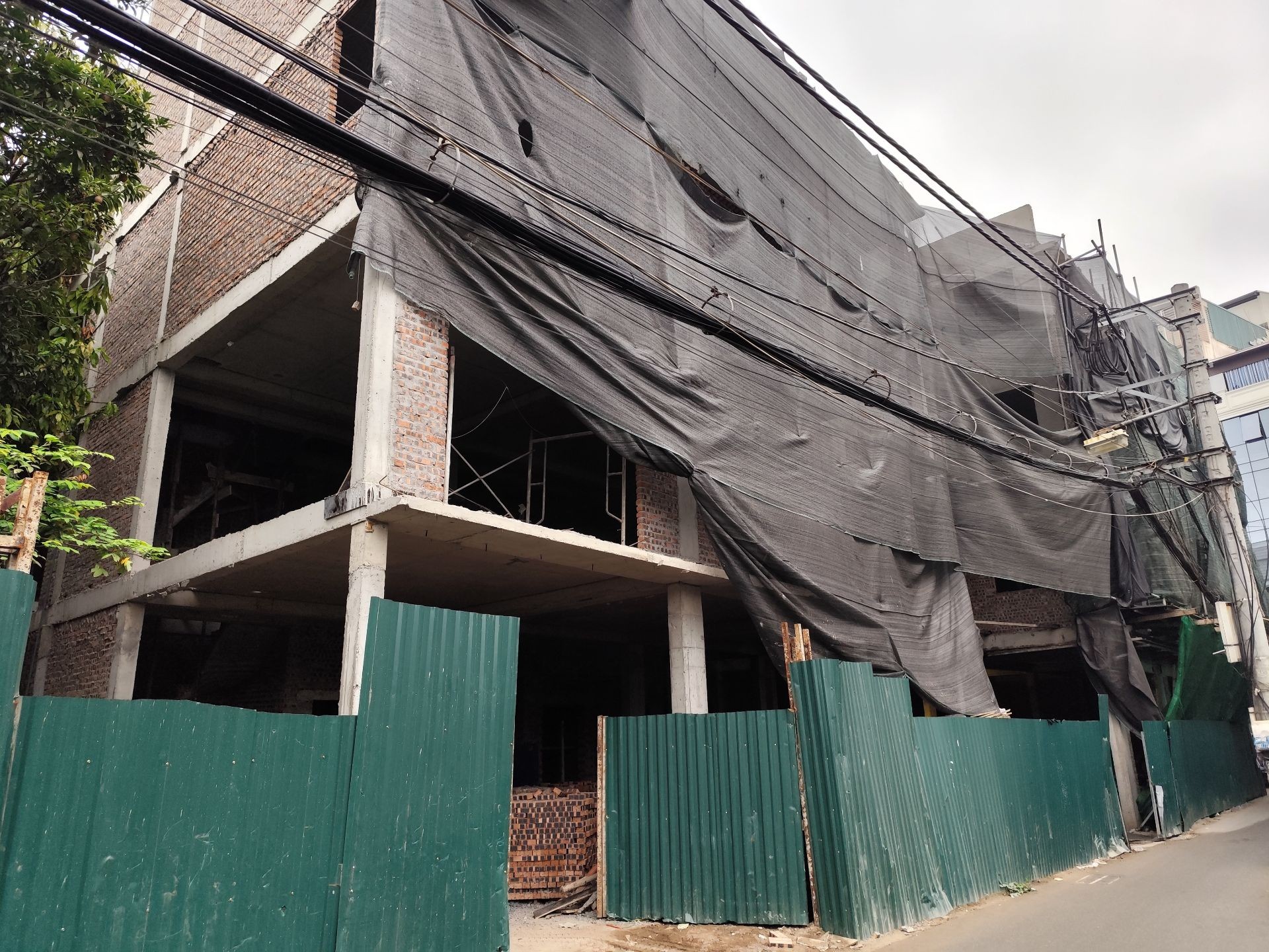 Bán nhà Giải Phóng - diện tích 35m2 5 tầng - Lô góc, thang máy - giá 9,2 tỷ