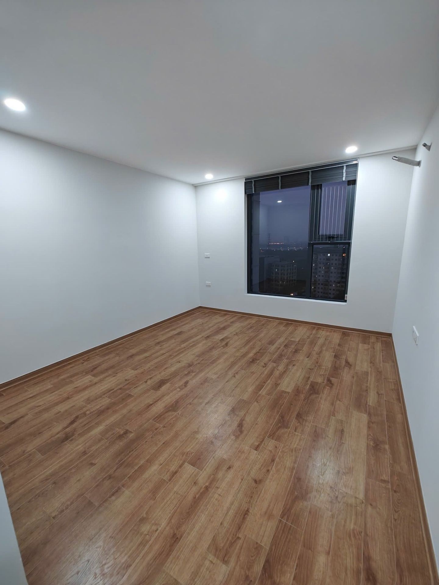 Bán nhà Ngọc Hồi - diện tích 105m2 1 tầng - Căn góc thoáng sáng - giá 8,7 tỷ