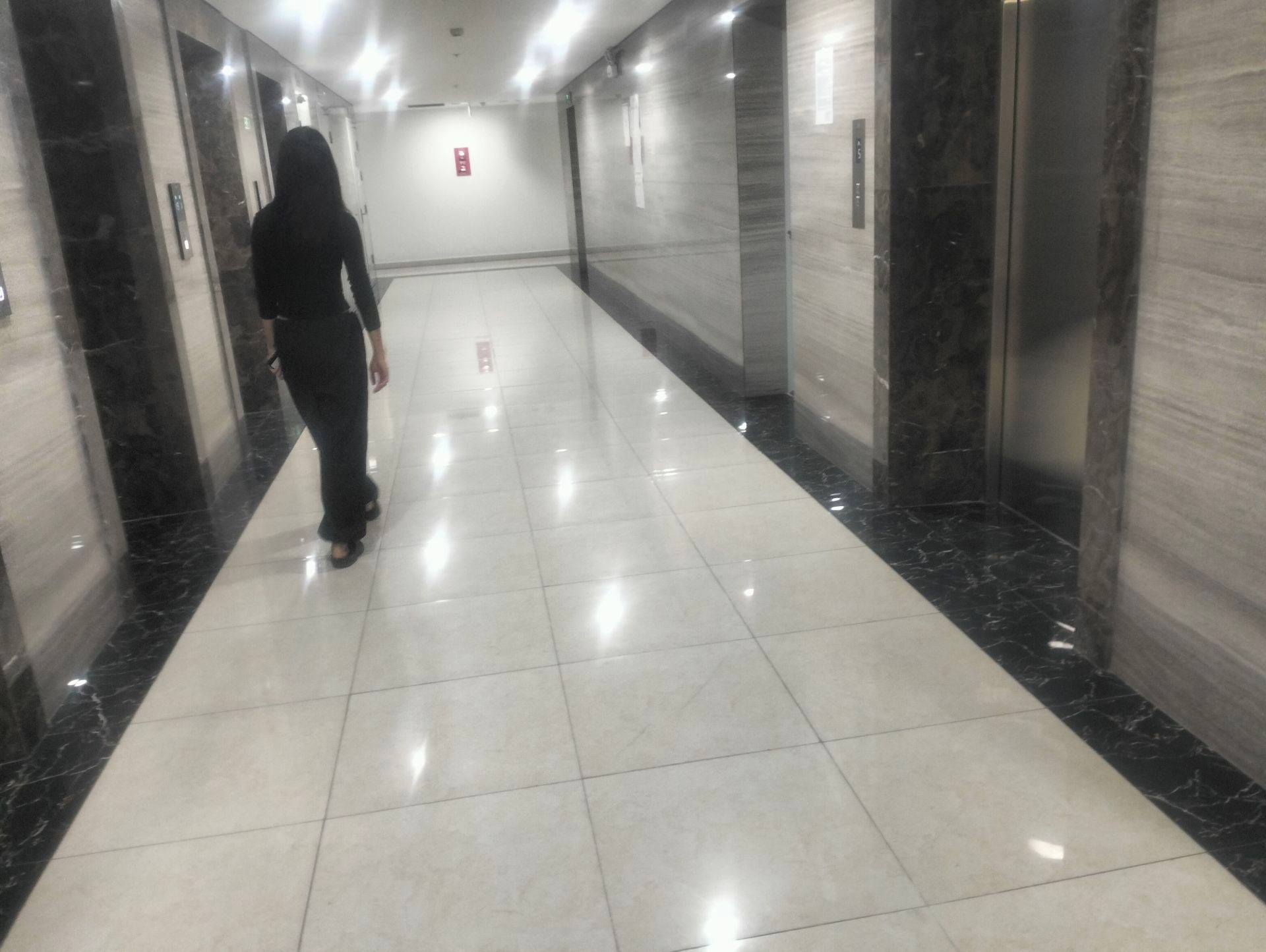Bán nhà Ngọc Hồi - diện tích 105m2 1 tầng - Căn góc thoáng sáng - giá 8,7 tỷ
