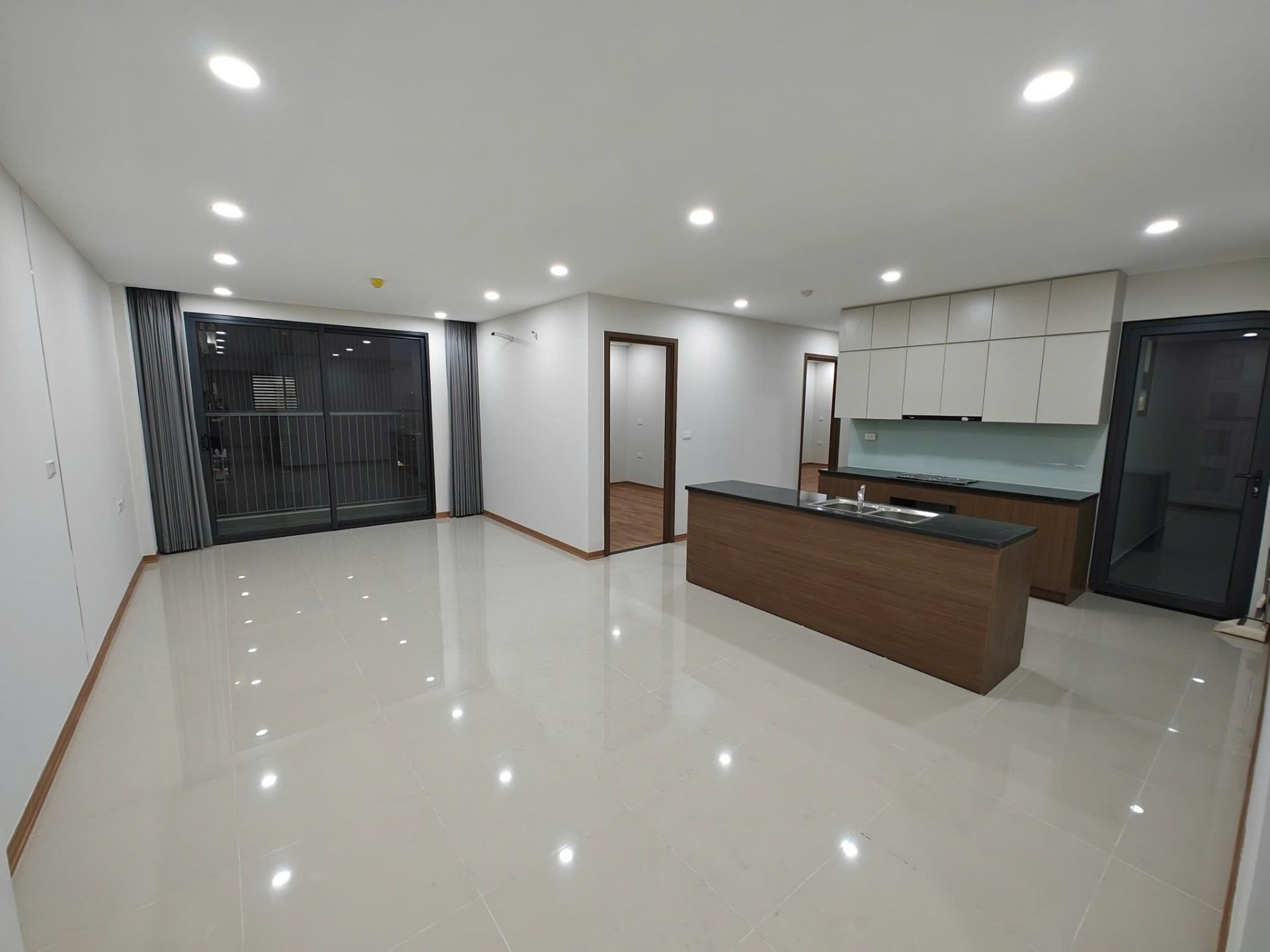 Bán nhà Ngọc Hồi - diện tích 105m2 1 tầng - Căn góc thoáng sáng - giá 8,7 tỷ