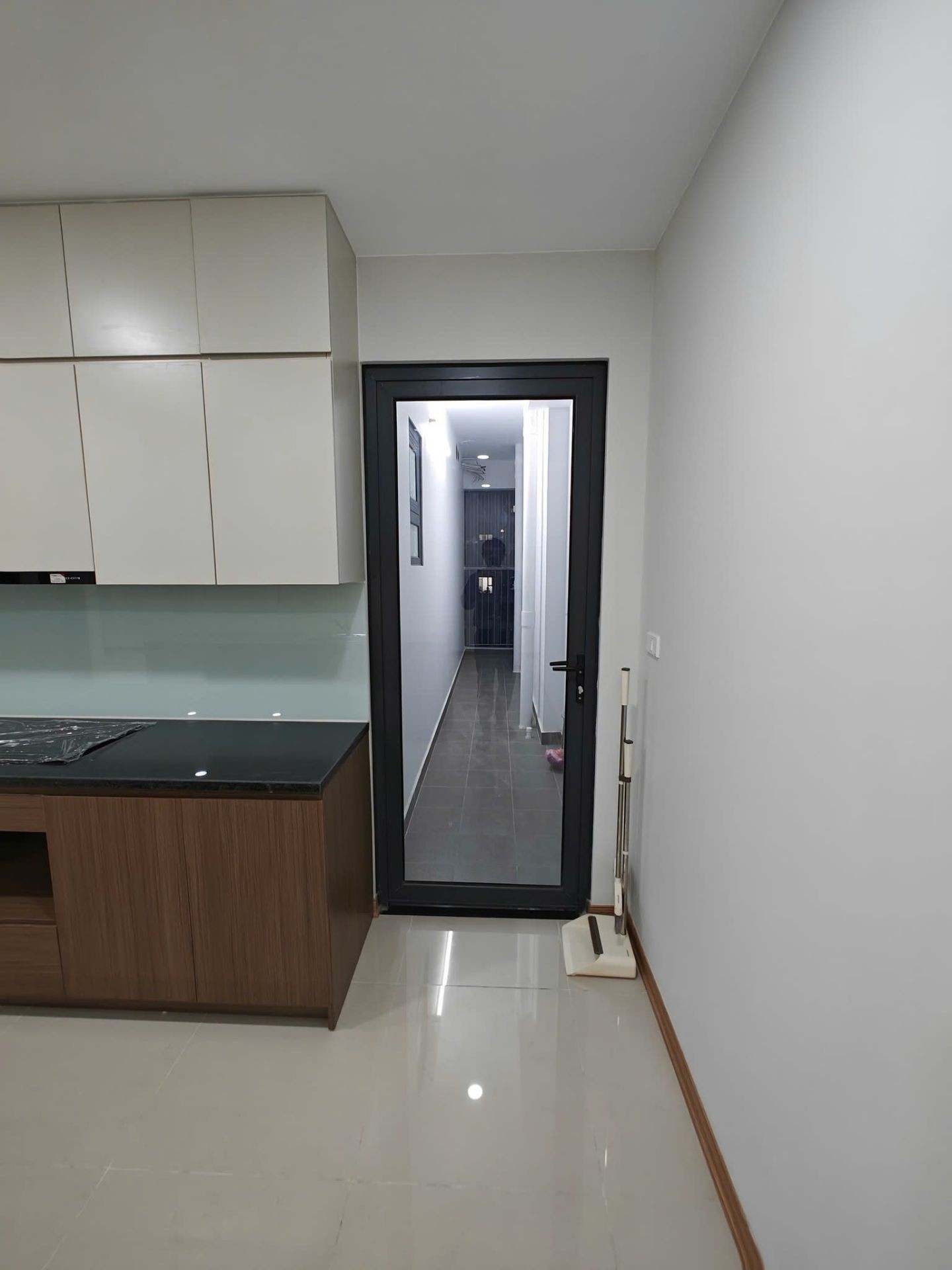 Bán nhà Ngọc Hồi - diện tích 105m2 1 tầng - Căn góc thoáng sáng - giá 8,7 tỷ