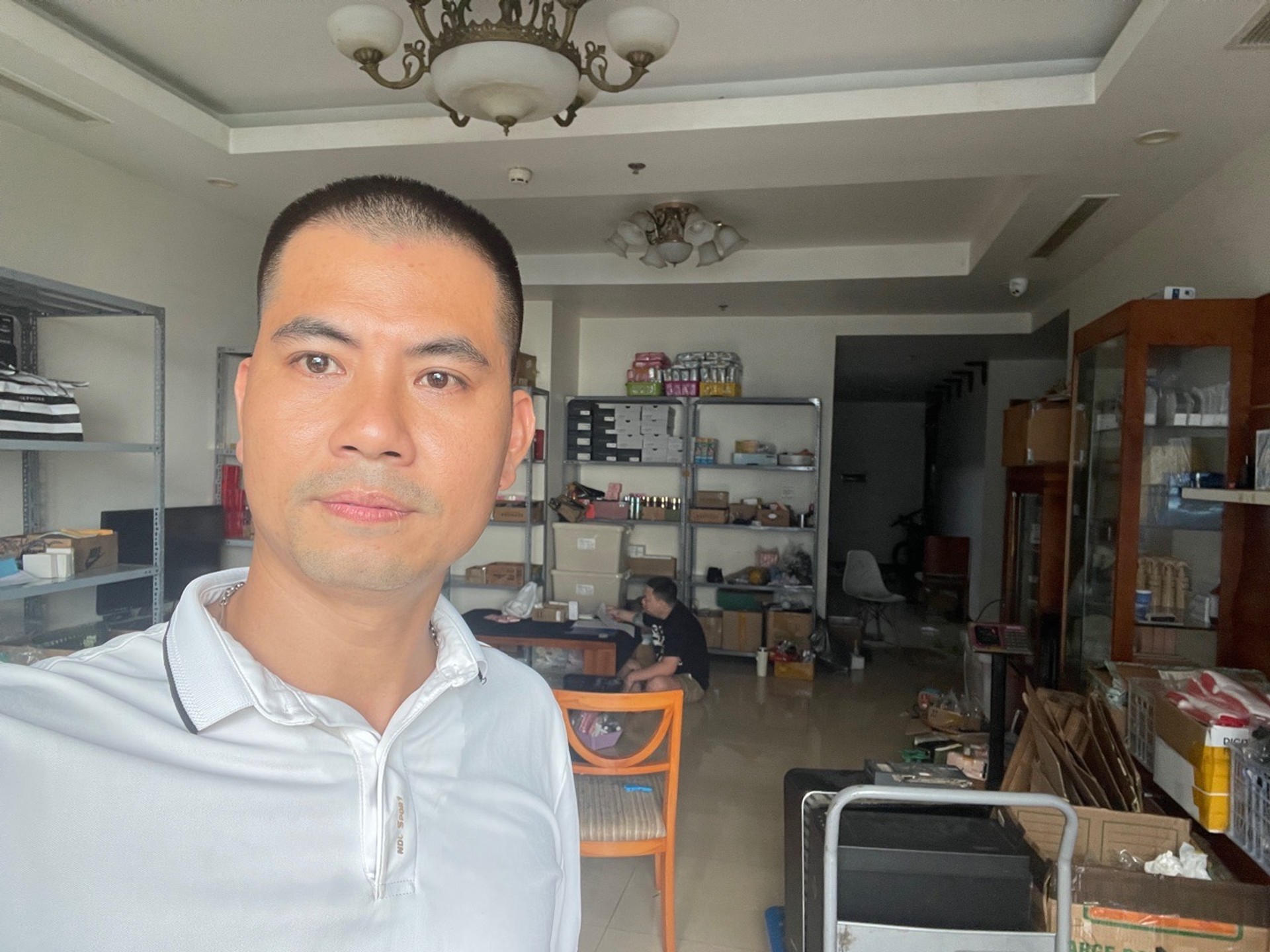Bán nhà Nguyễn Trãi - diện tích 130m2 5 tầng - Căn hộ cao cấp Royal City - giá 13,5 tỷ