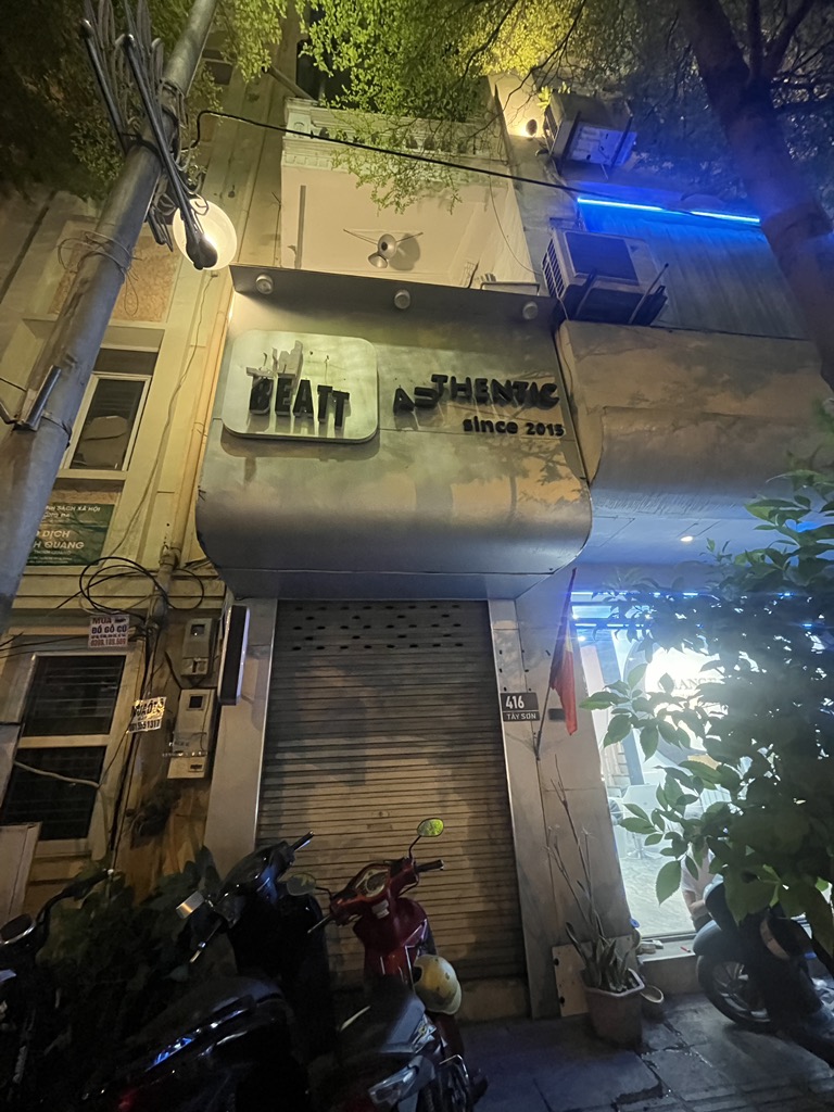 Bán nhà Tây Sơn - diện tích 108m2 3 tầng - Mặt phố kinh doanh - giá 35 tỷ