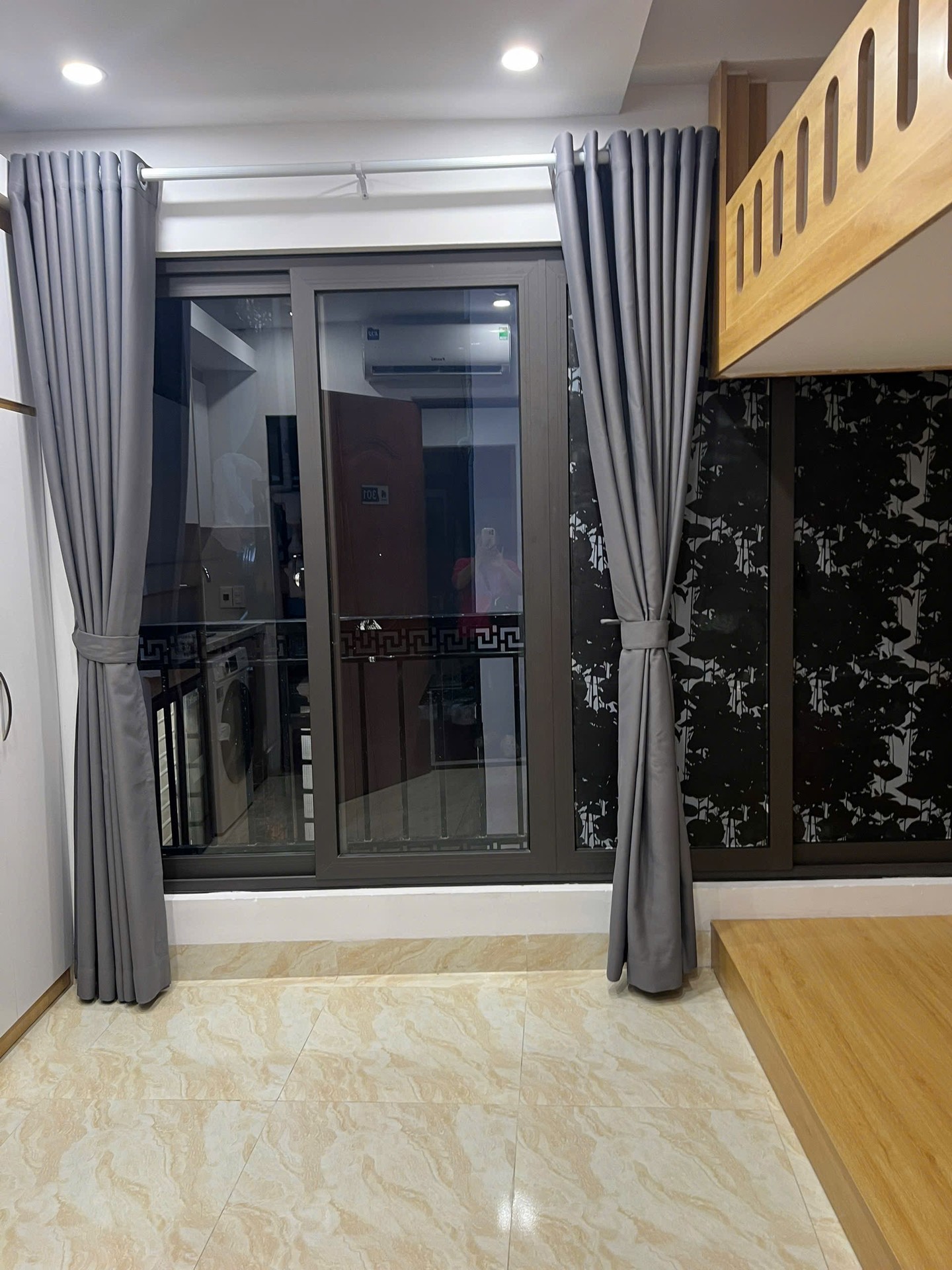 Bán nhà Bạch Mai - diện tích 49m2 6 tầng - Ngõ thông rộng, gần phố - giá 14 tỷ